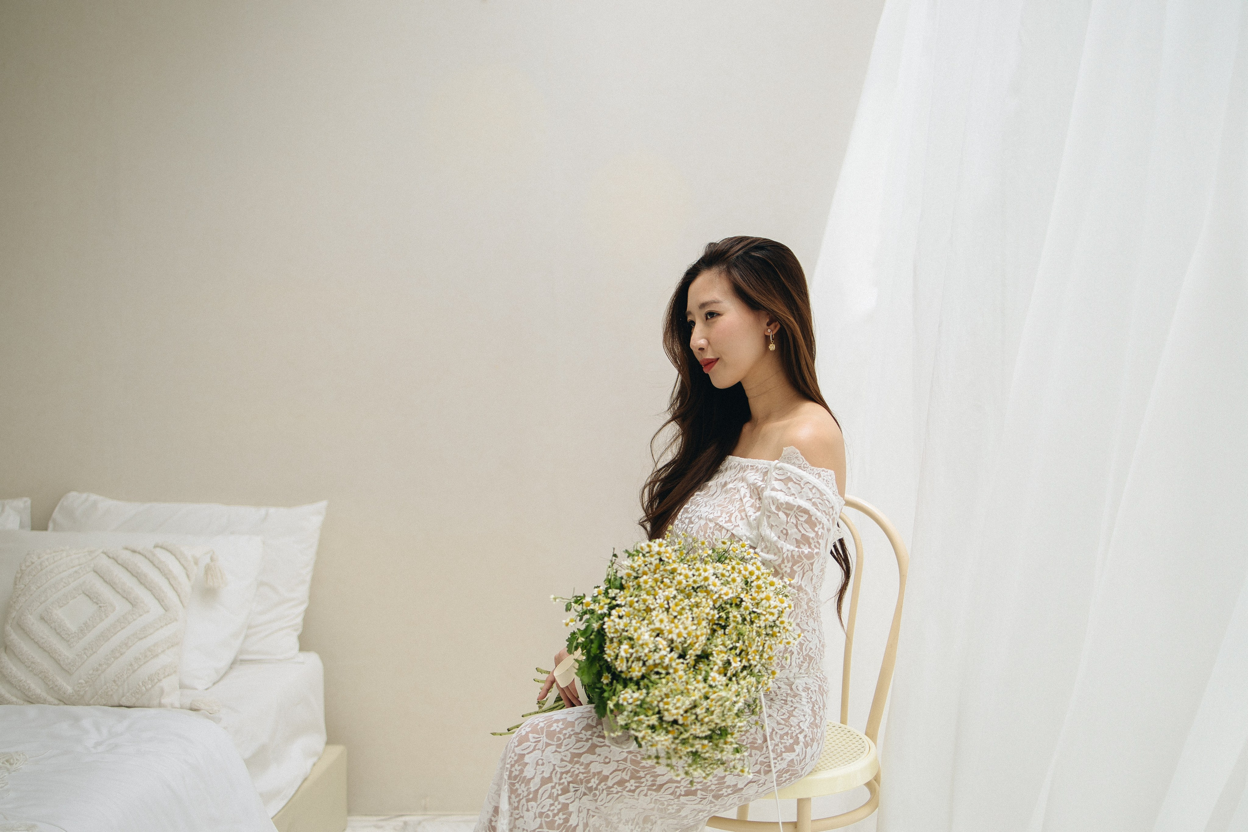 The Sweetest Anticipation. Family and wedding photographer in Bangkok, Thailand