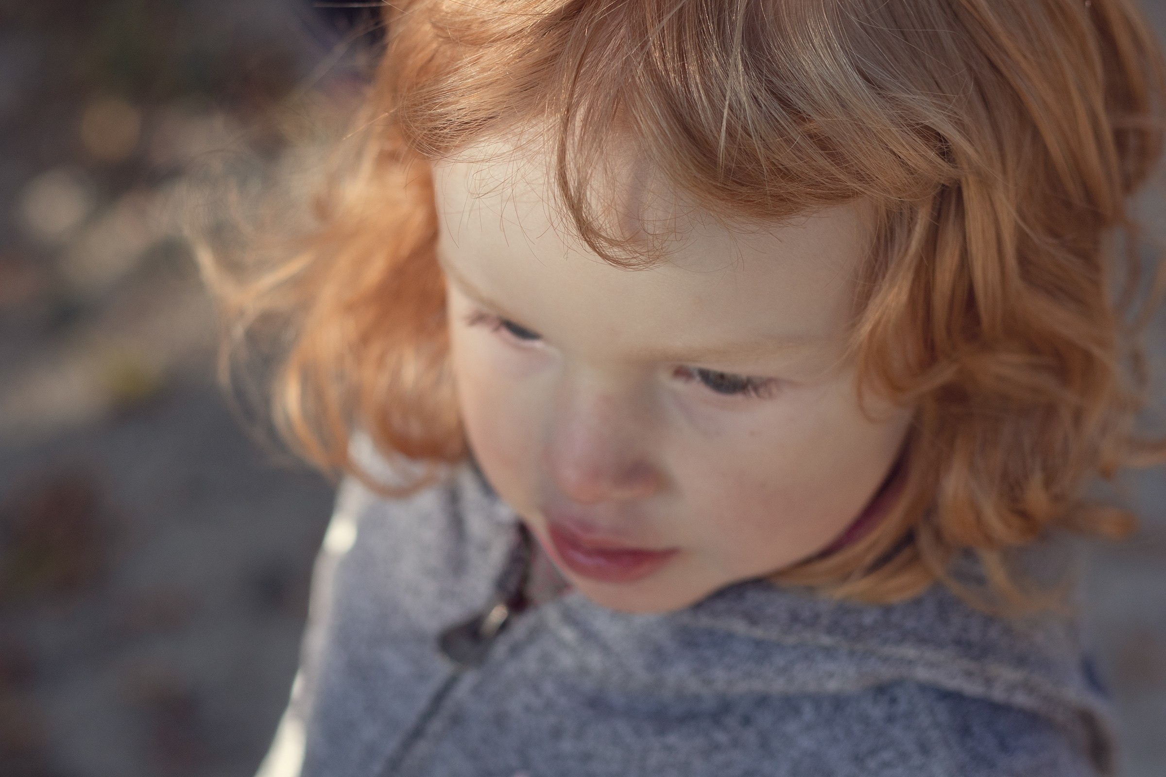 Outdoor photos. Toronto Portrait Photographer Lena Lac