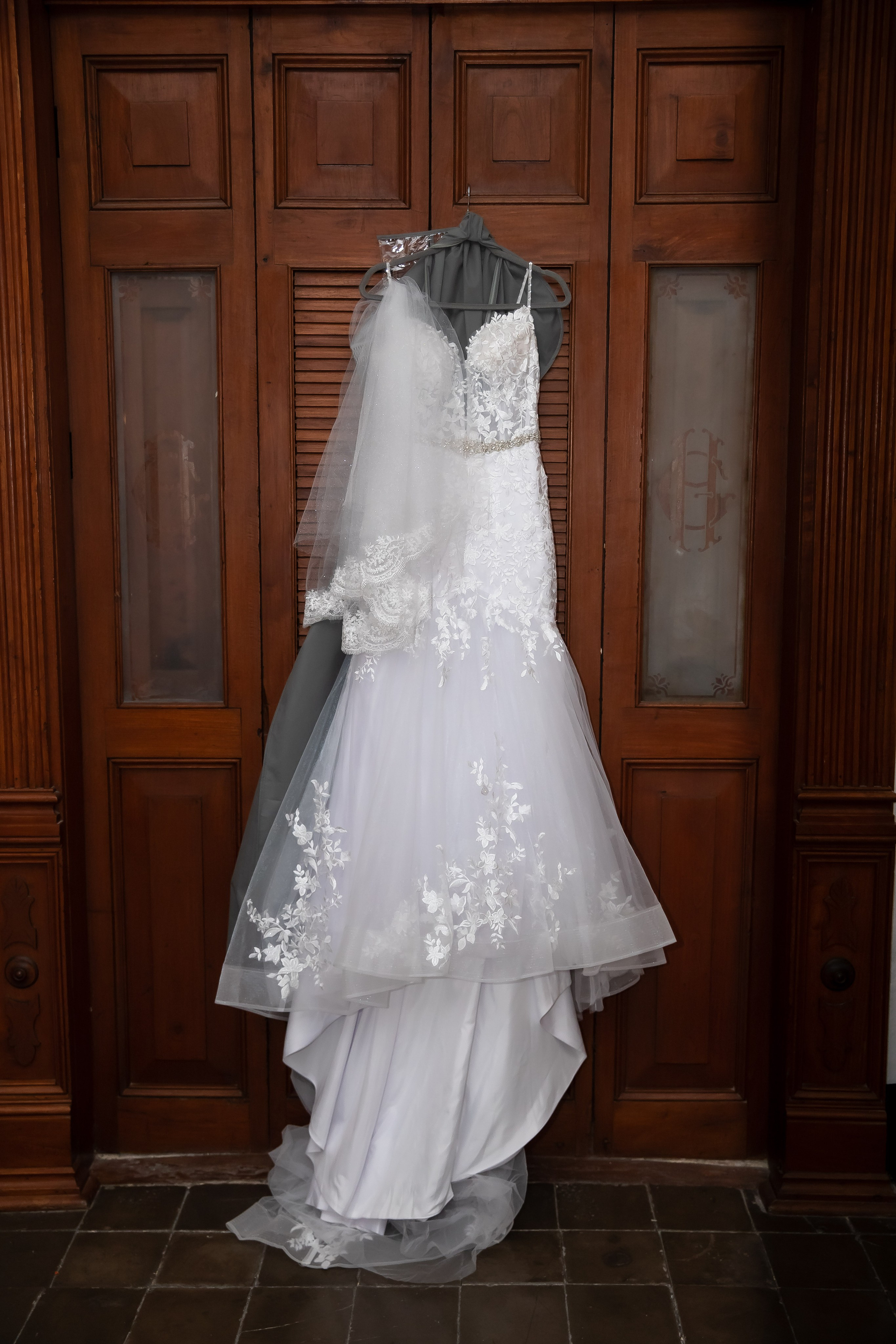 Delta & Cesar. Simón Enríquez Studio