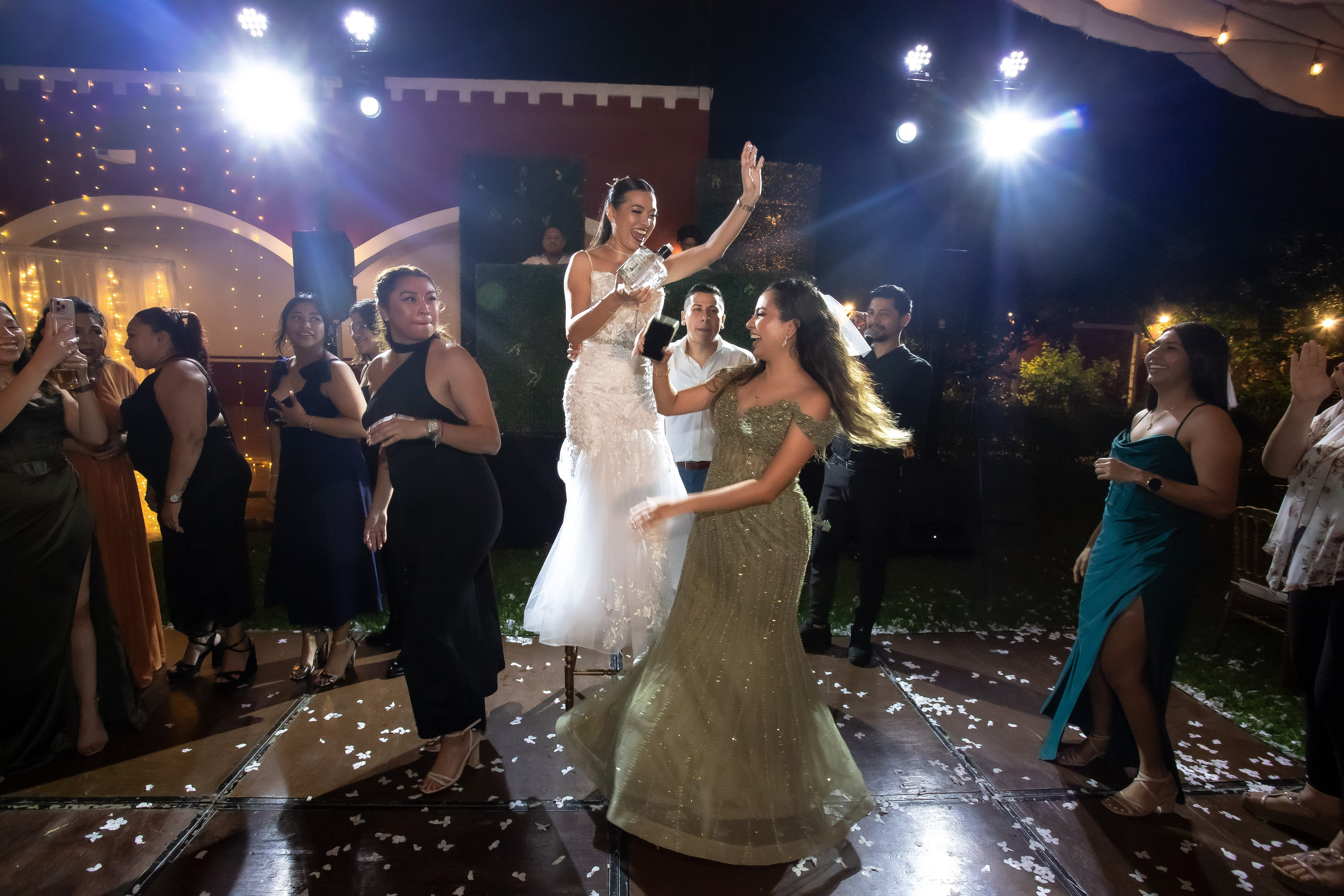 Delta & Cesar. Simón Enríquez Studio