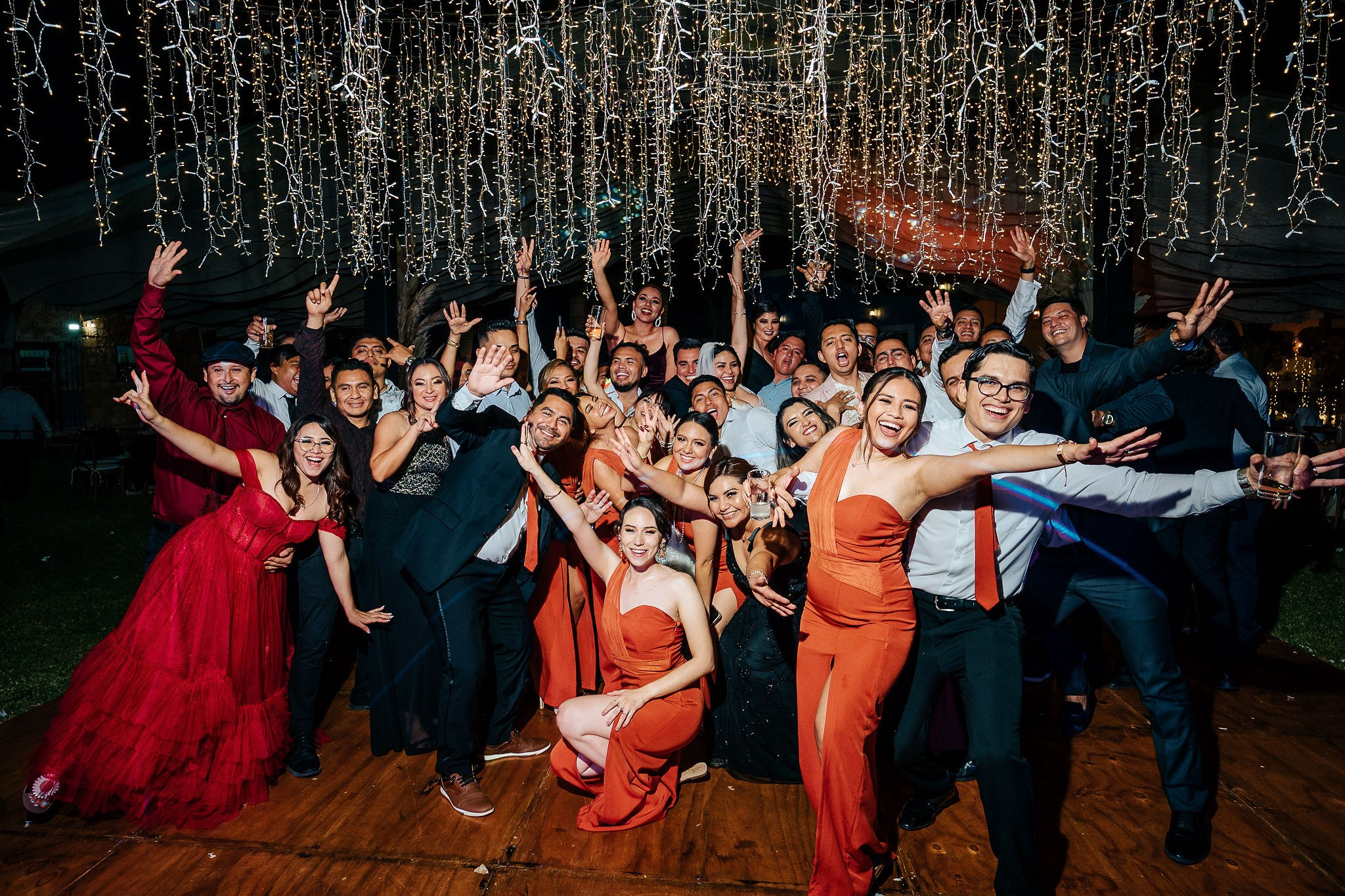 Montse & Jonathan. Fotógrafo de bodas, quince años, familias y fotografía infantil en Mérida Yucatán Alberto Rodriguez