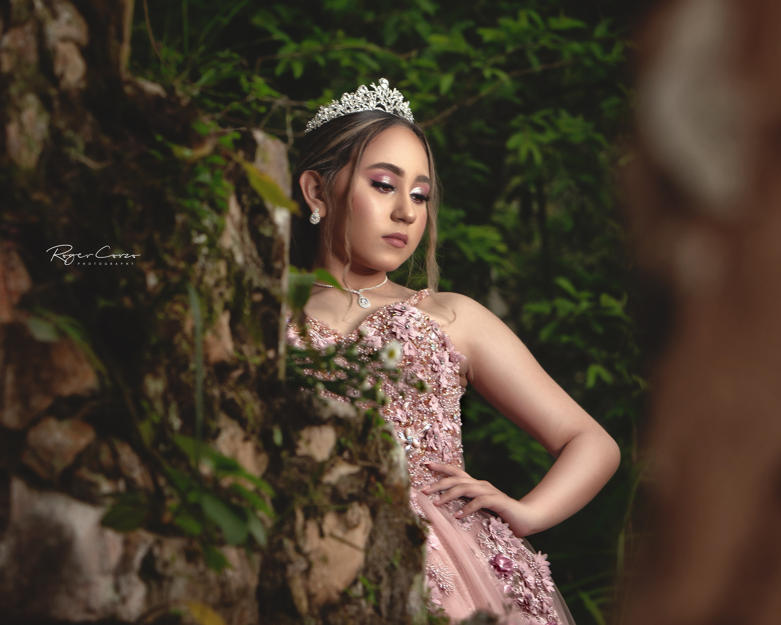 Fotógrafo de Quinceañeras en Villahermosa y Tuxtla Gutiérrez | Roger Corzo Foto. Fotógrafo de XV y BODAS en Tuxtla Gutiérrez y Villahermosa | ROGER CORZO | 360 PRODUCCIONES