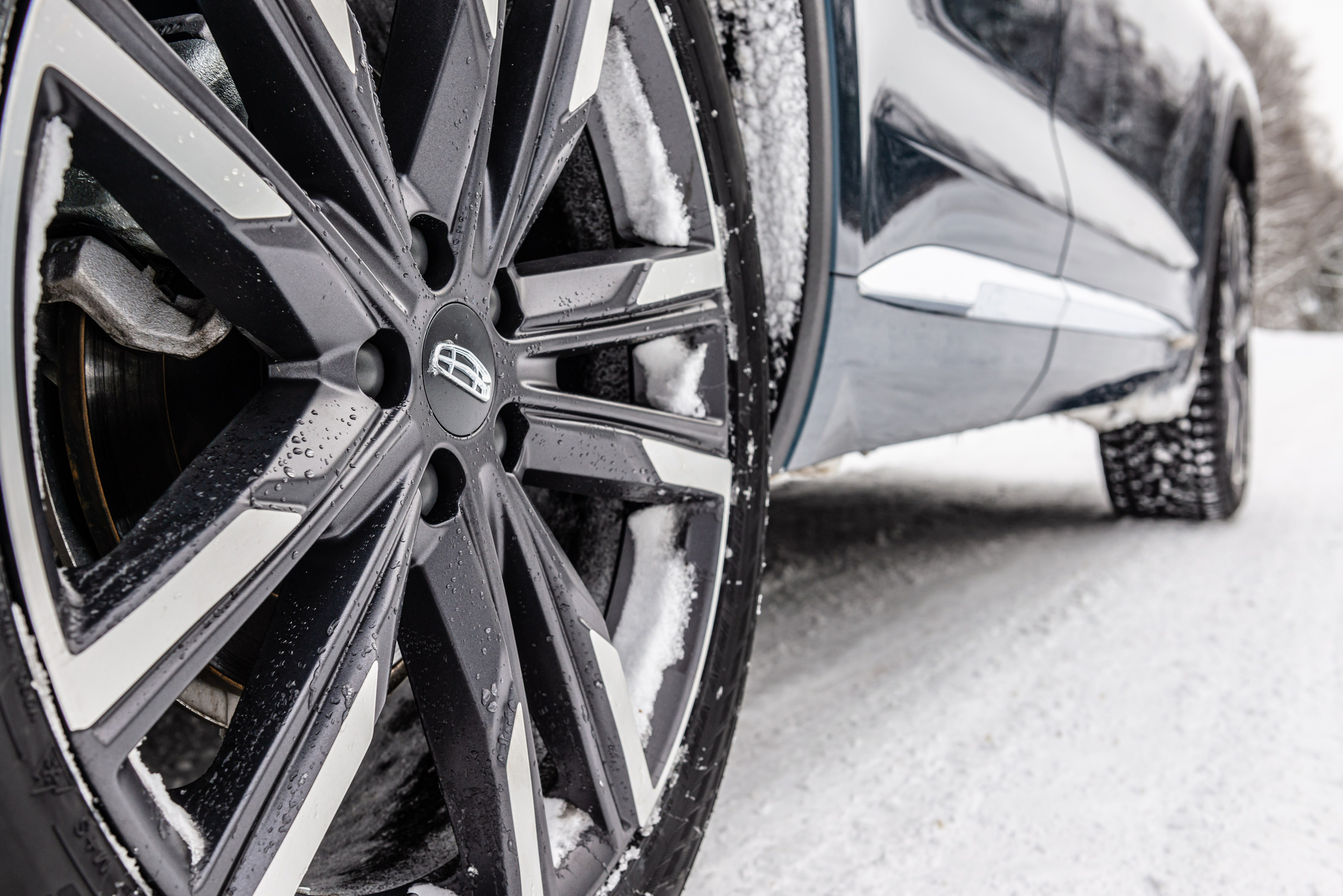 Автомобильная фотосъемка Geely Monjaro. PHOTOGRAPHER QUINTANA ROO