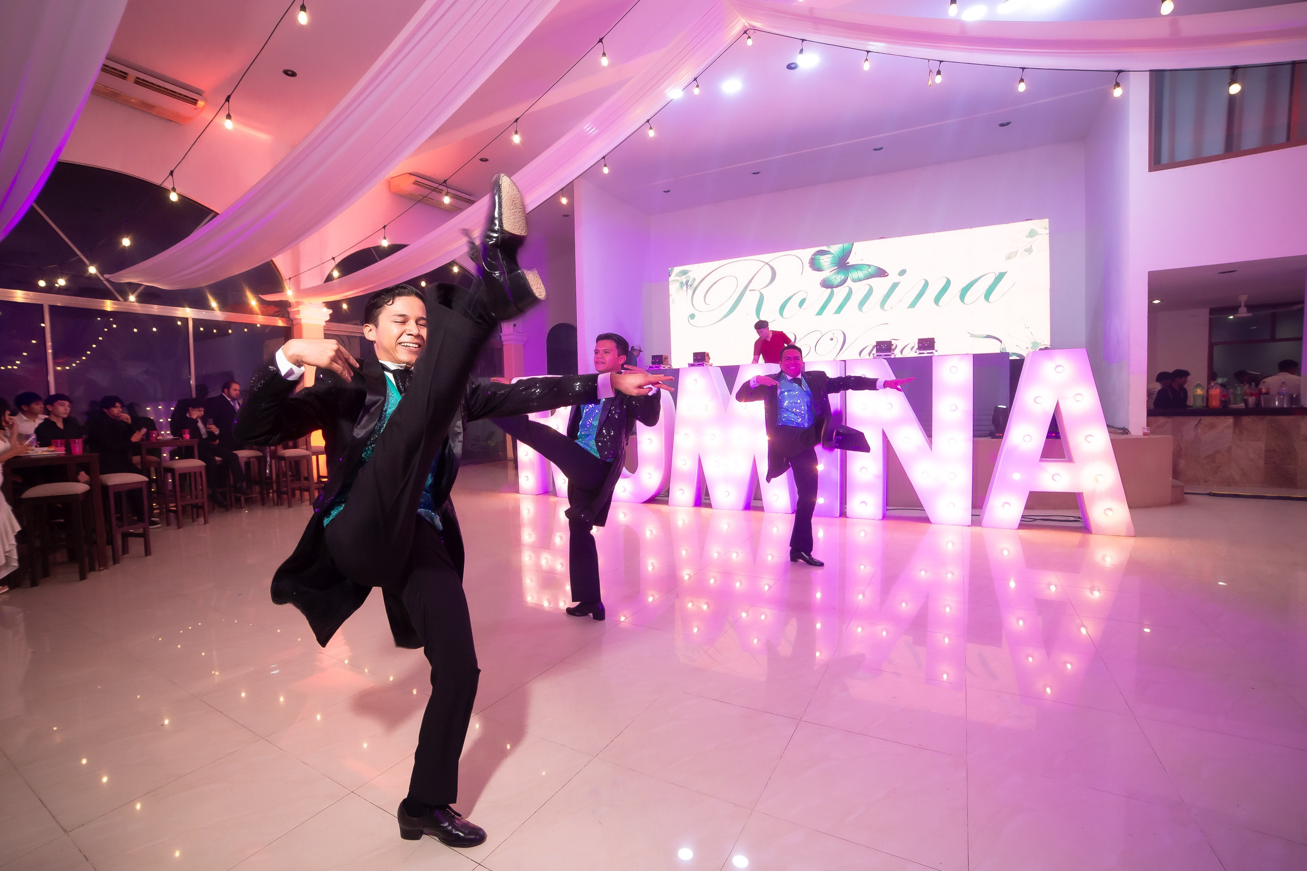 XV AÑOS ROMINA. Simón Enríquez Studio