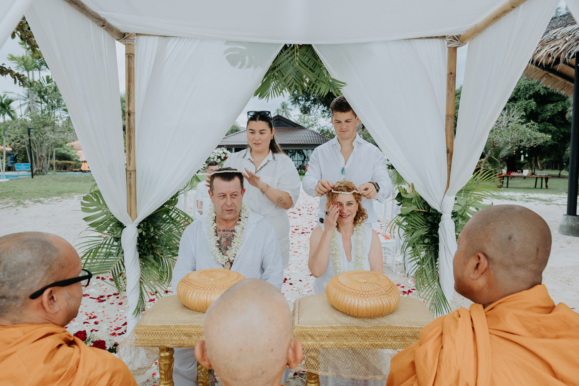 Buddhist Wedding Ceremony on the beach in Koh Samui | Traditional Thai Blessing