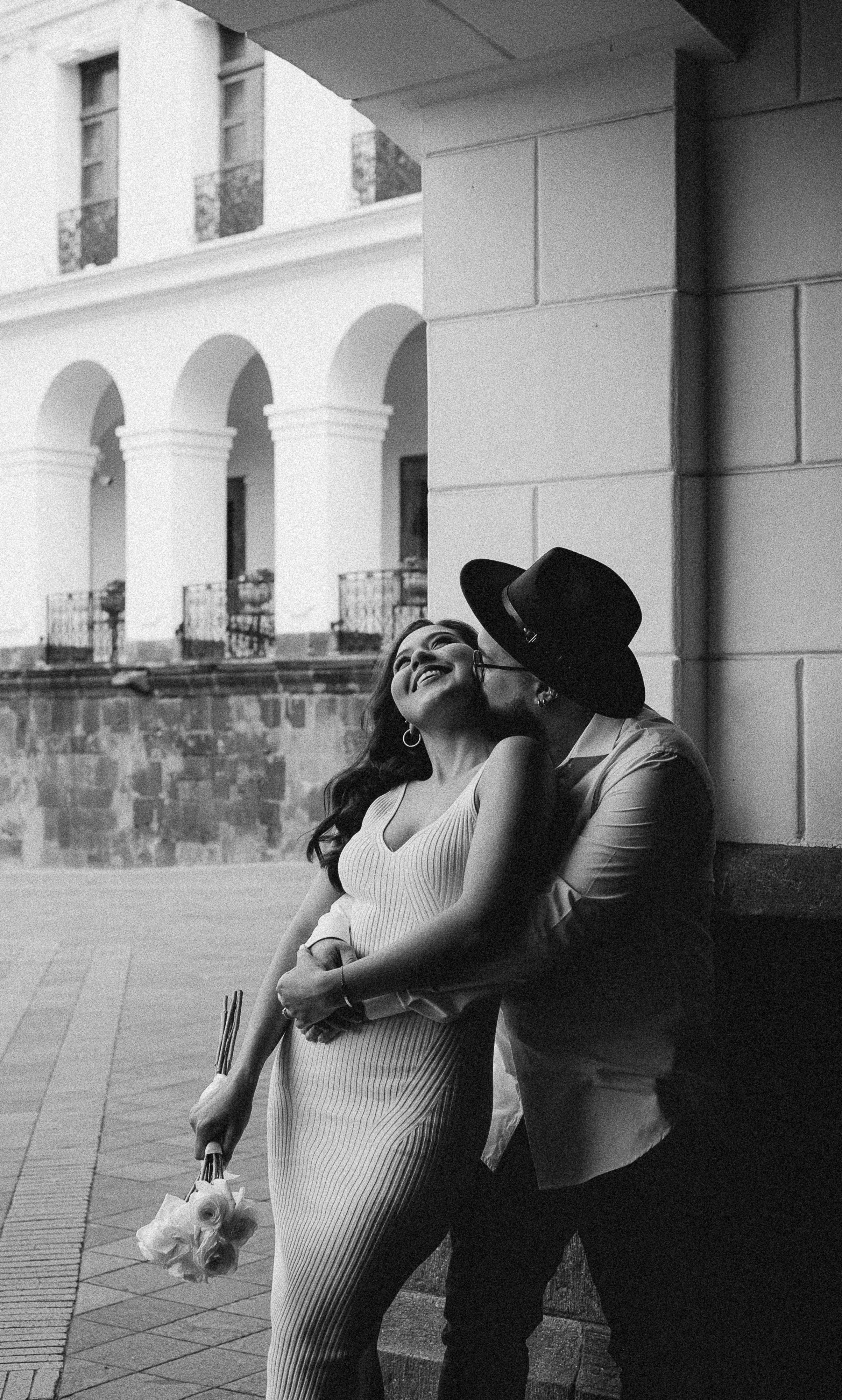 Sesión de fotos pre boda. Fotografo de familia en Quito Anastasia Eliseeva