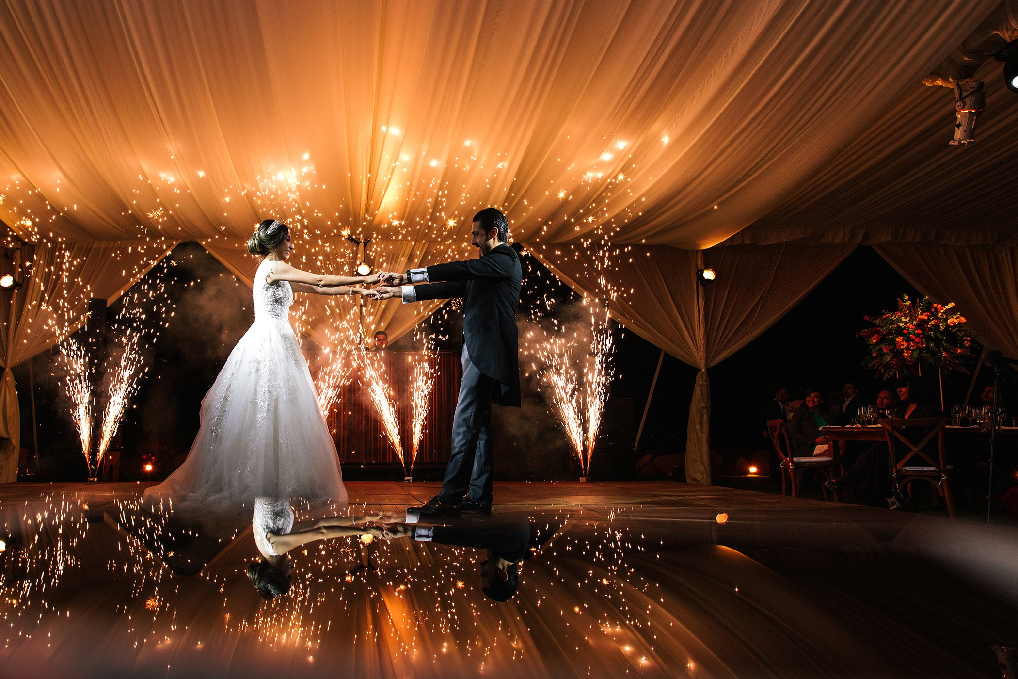 Primer Baile. Wedding Photographer Ruth Preciado