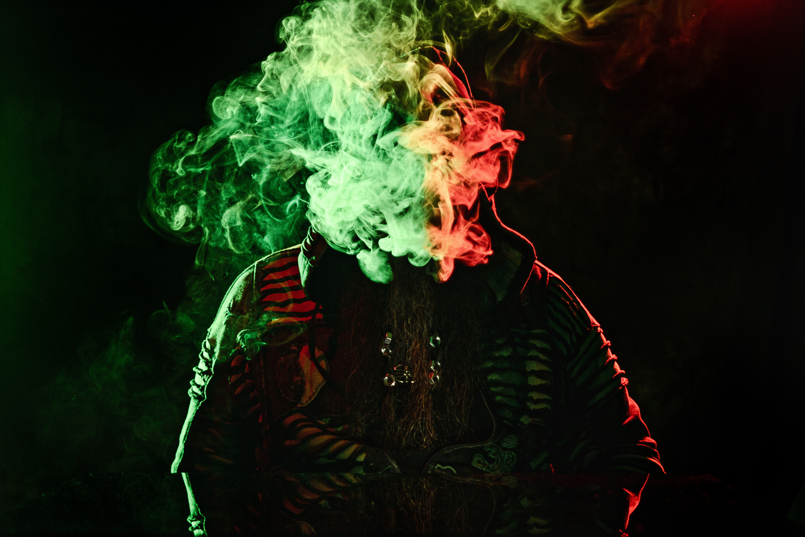 Smoke. Portrait Photographer Spruce Grove & Edmonton | Dimitri Studio