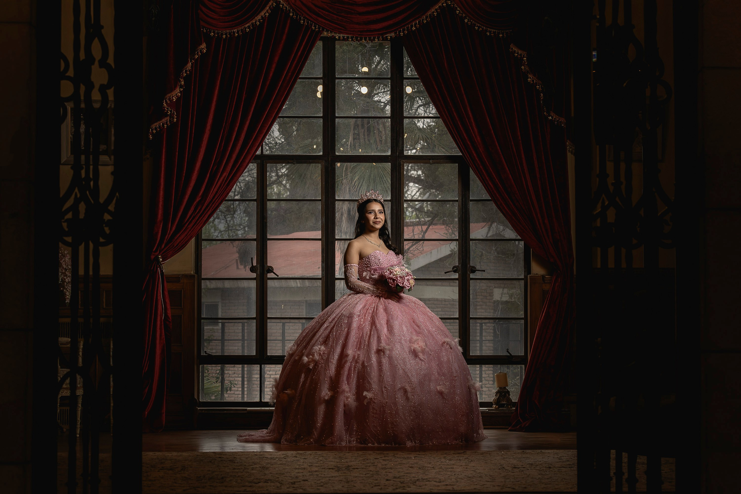 María Regina XV — Una noche escrita en sueños. Lg Fotografia