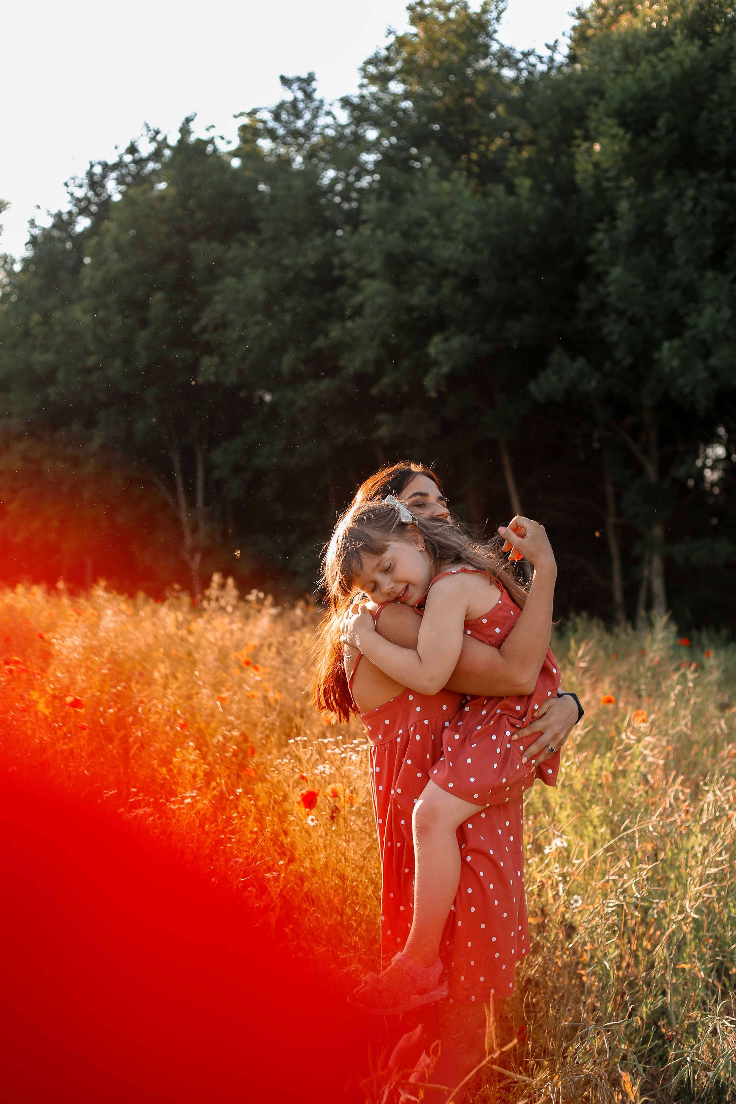 Mom & daughter. Lifestyle photographer Vancouver Island