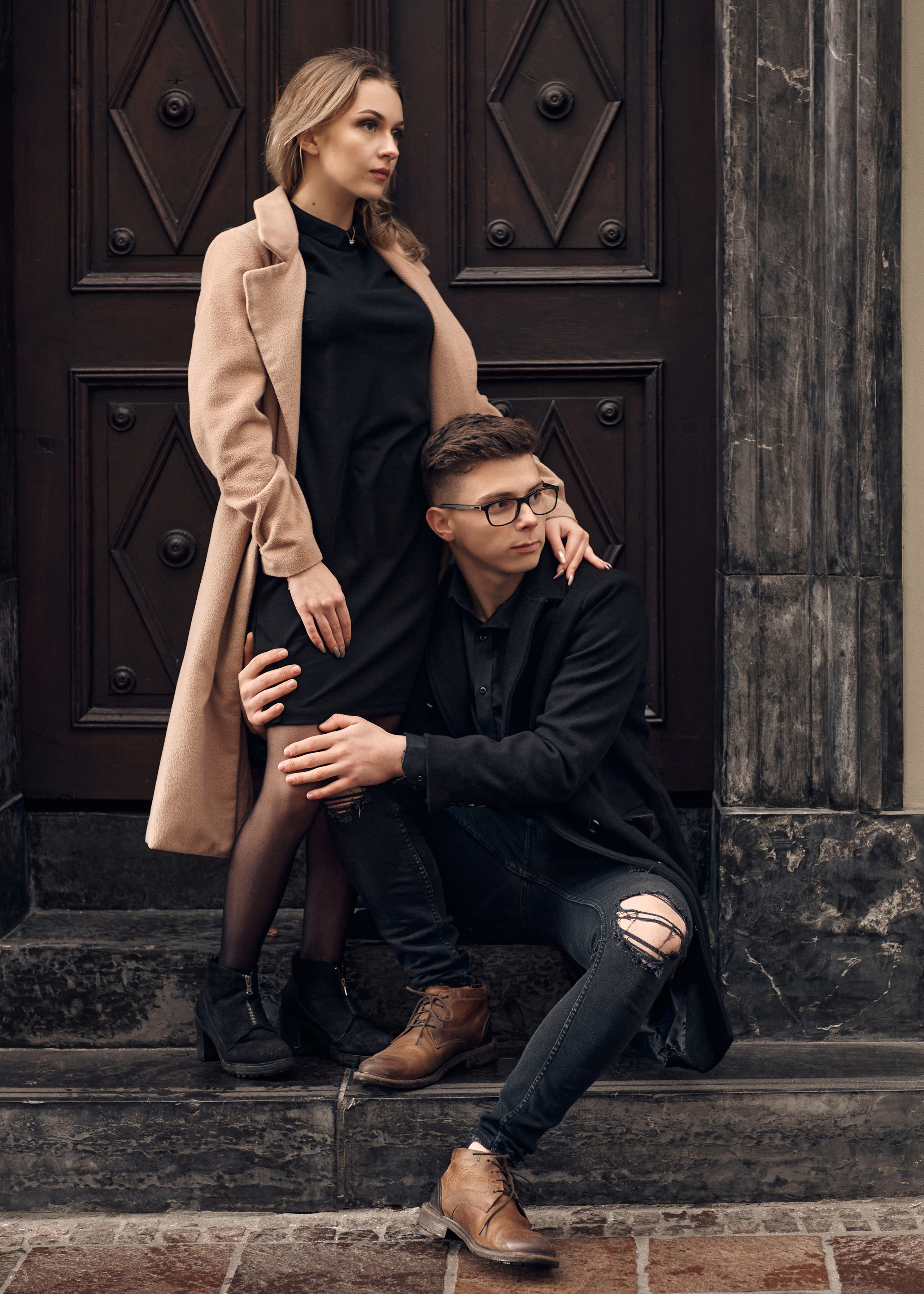 Fall romantic love story. Wedding photography and videography team