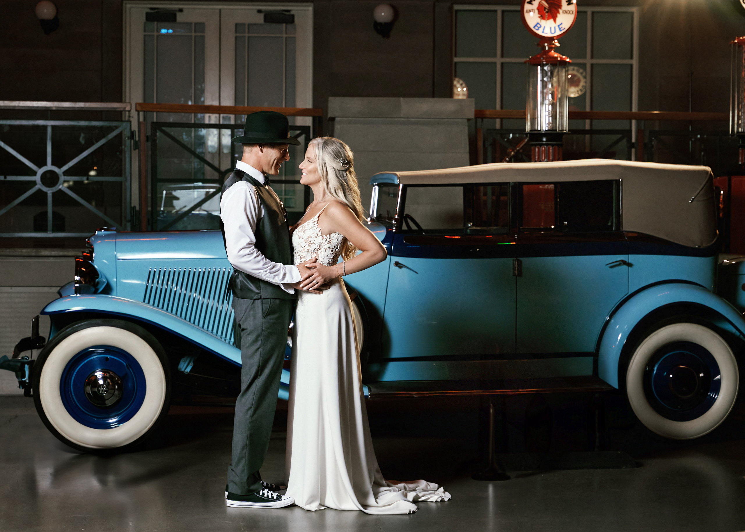 Wedding in Calgary Heritage park. Wedding photography and videography team