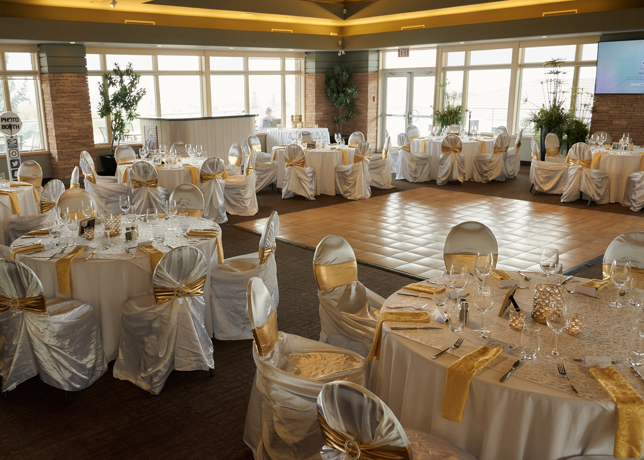Femi & Jen. Wedding photography and videography team