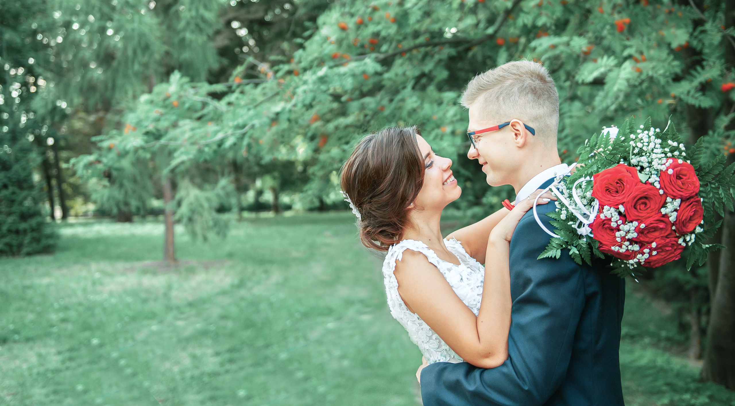 Weddings. Wedding photography and videography team