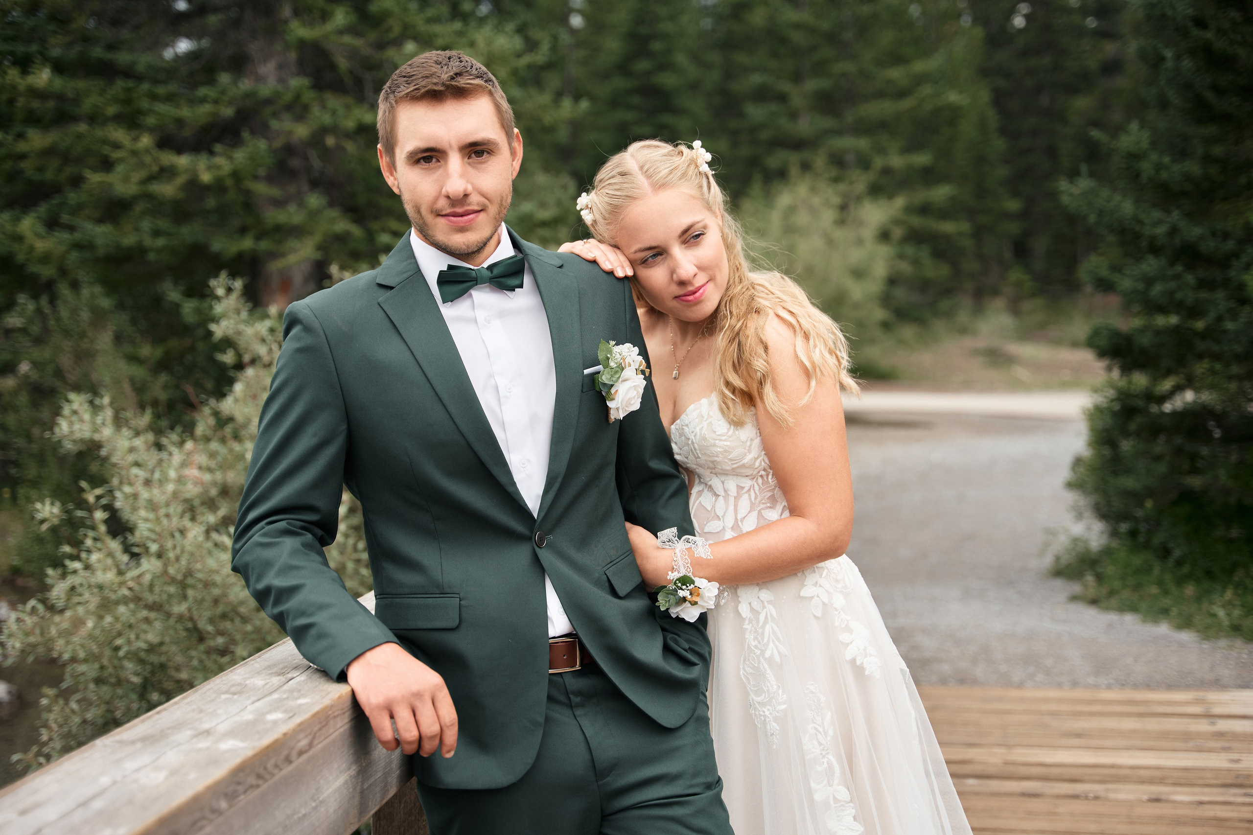 Wedding in Kananaskis Park. Wedding photography and videography team