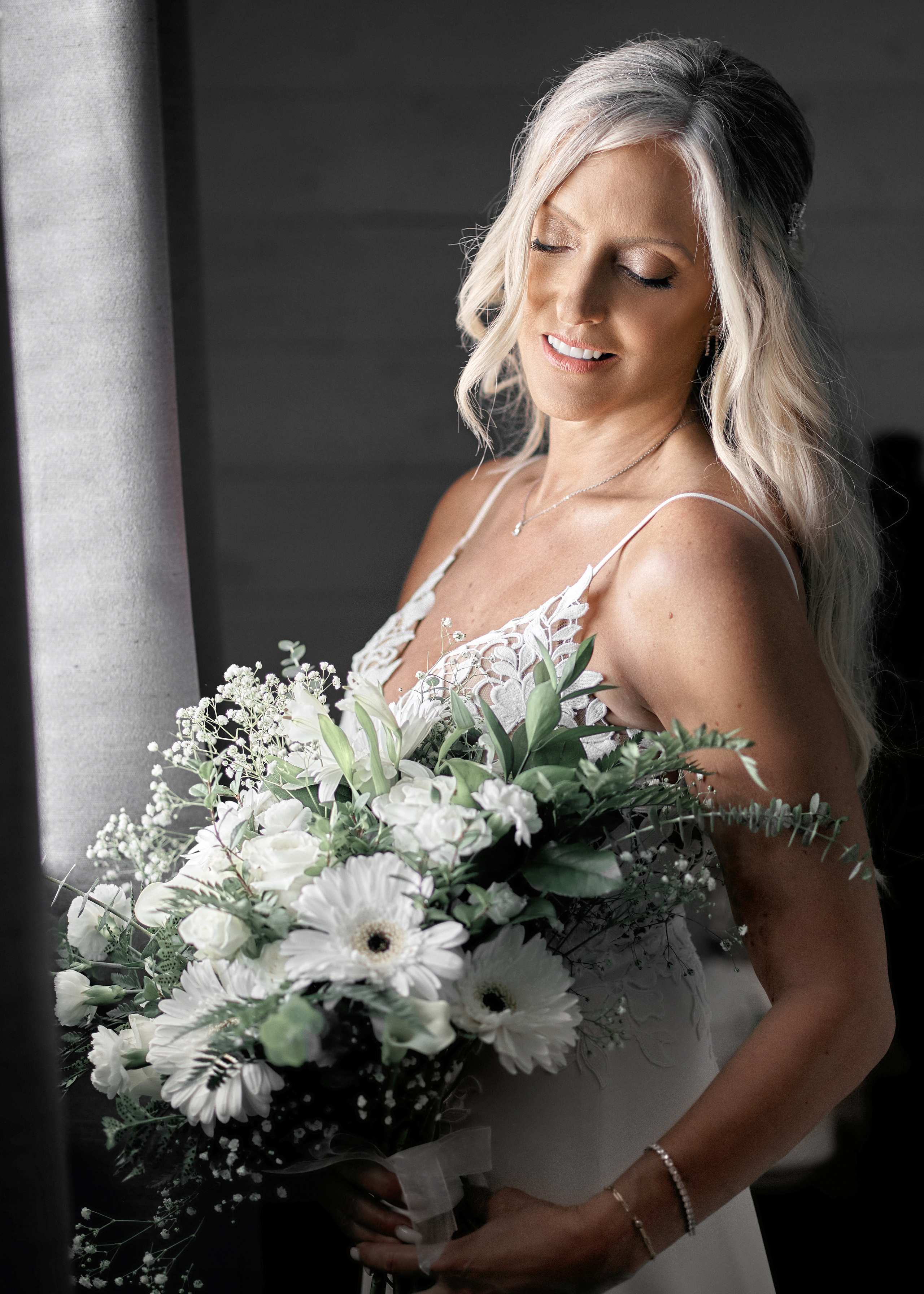 Wedding in Calgary Heritage park. Wedding photography and videography team