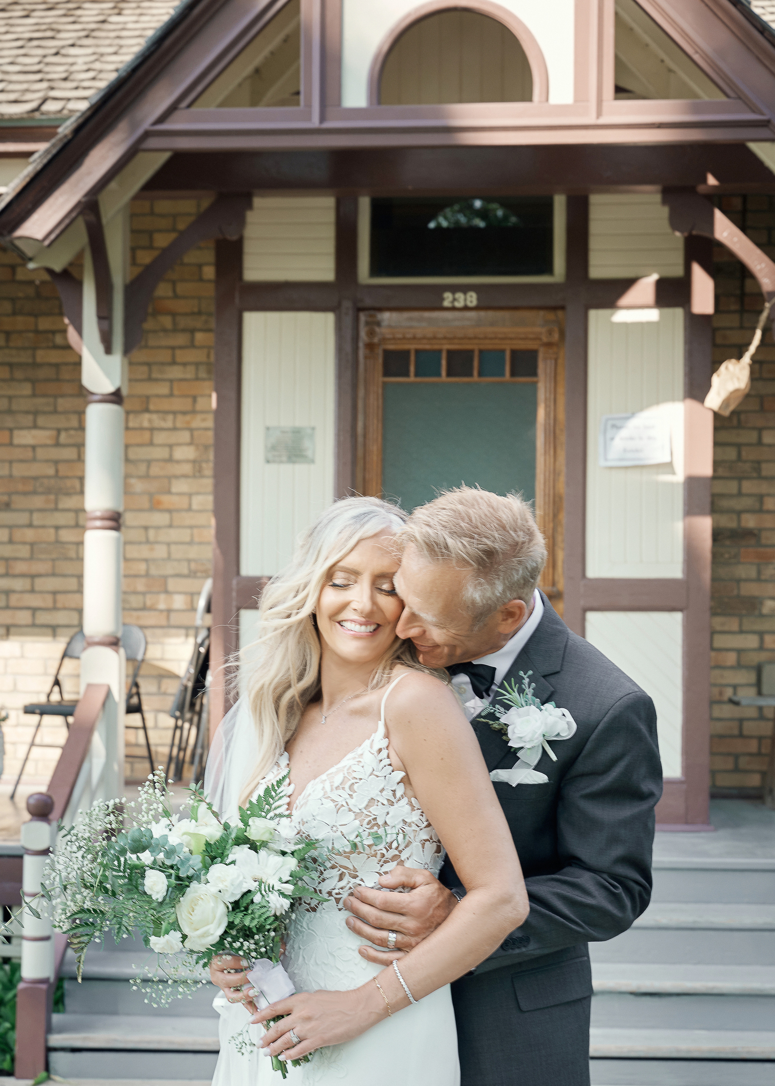 Wedding in Calgary Heritage park. Wedding photography and videography team