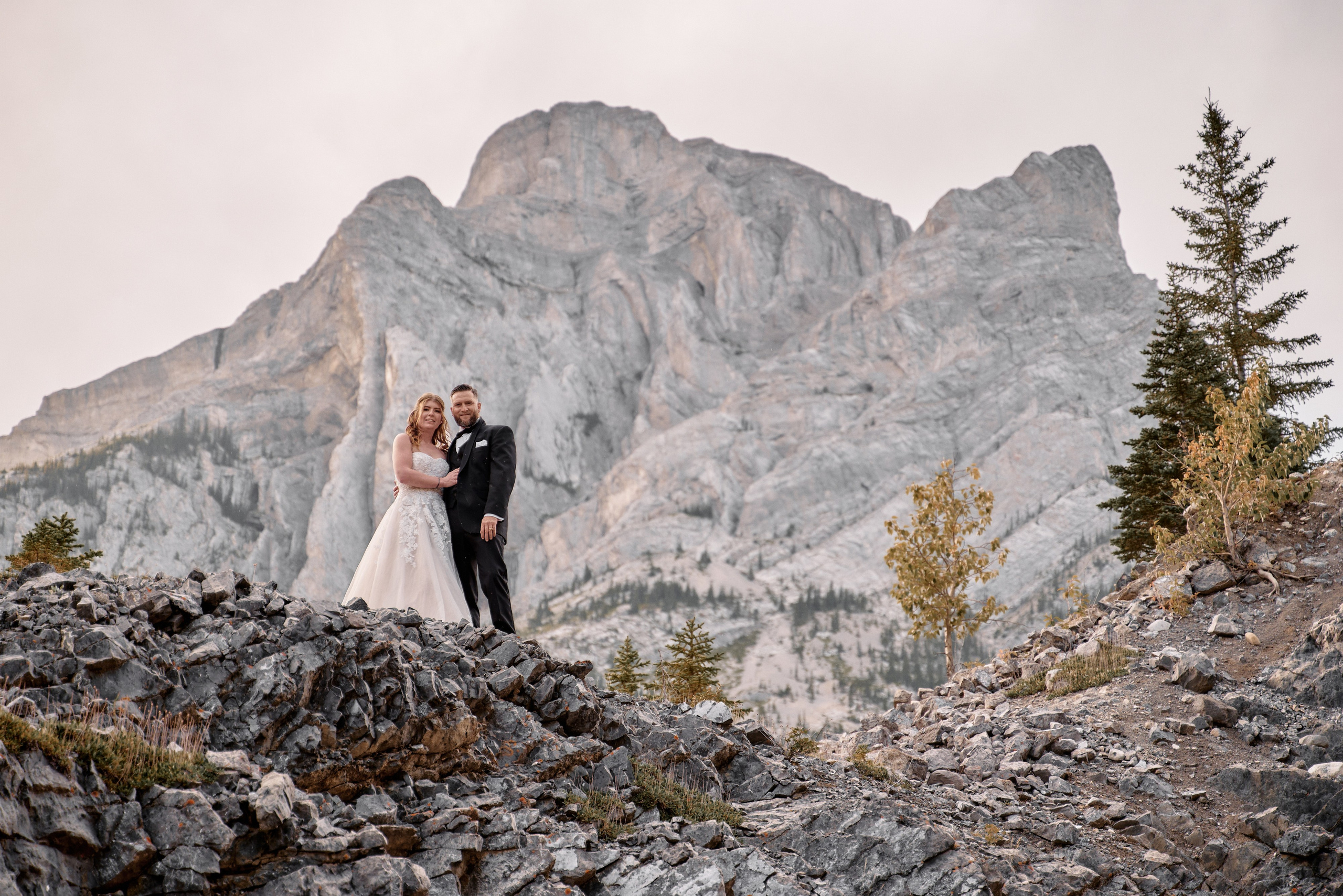 Wedding in Kananaskis Park. Wedding photography and videography team