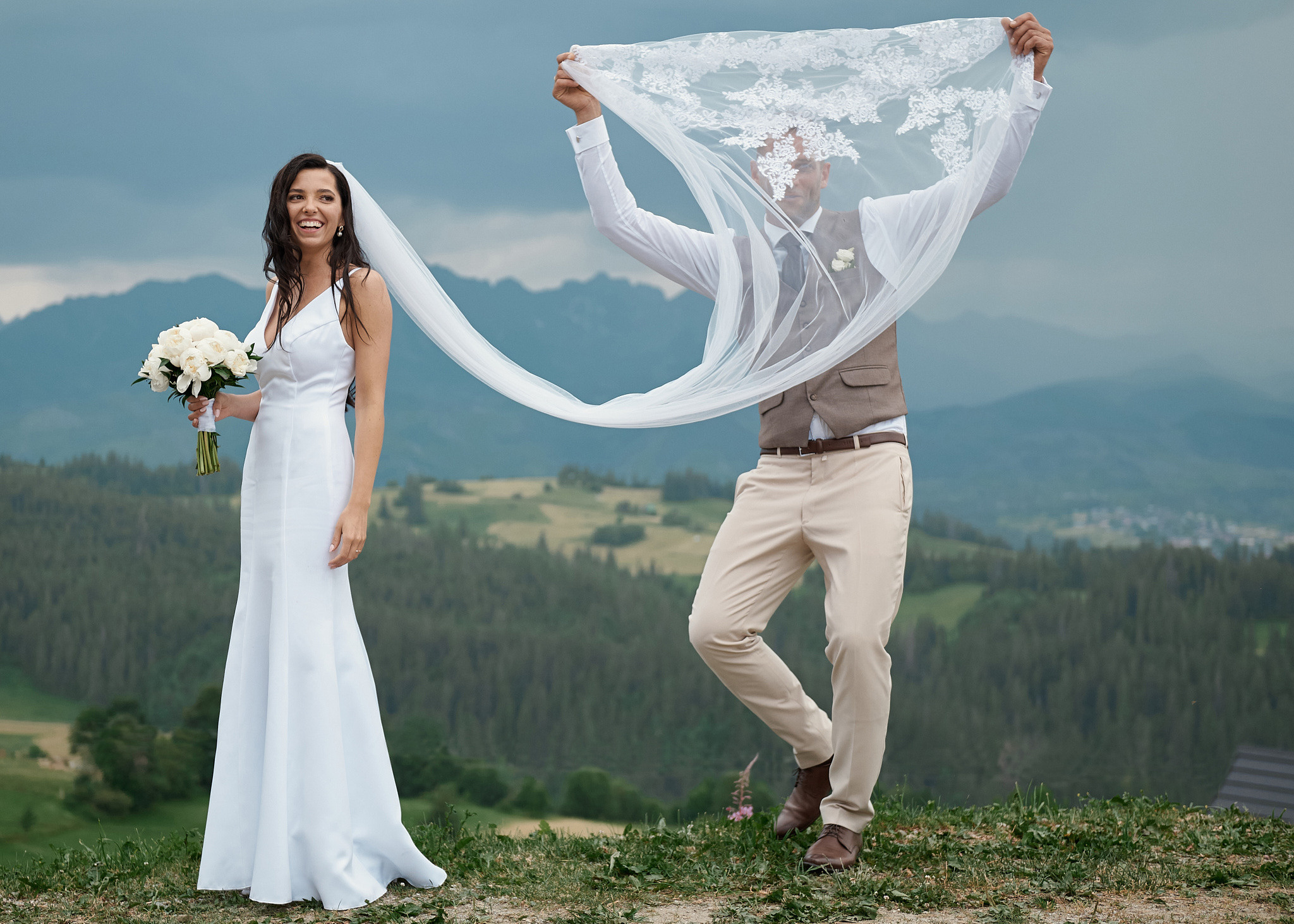 Wedding in mountains. Wedding photography and videography team