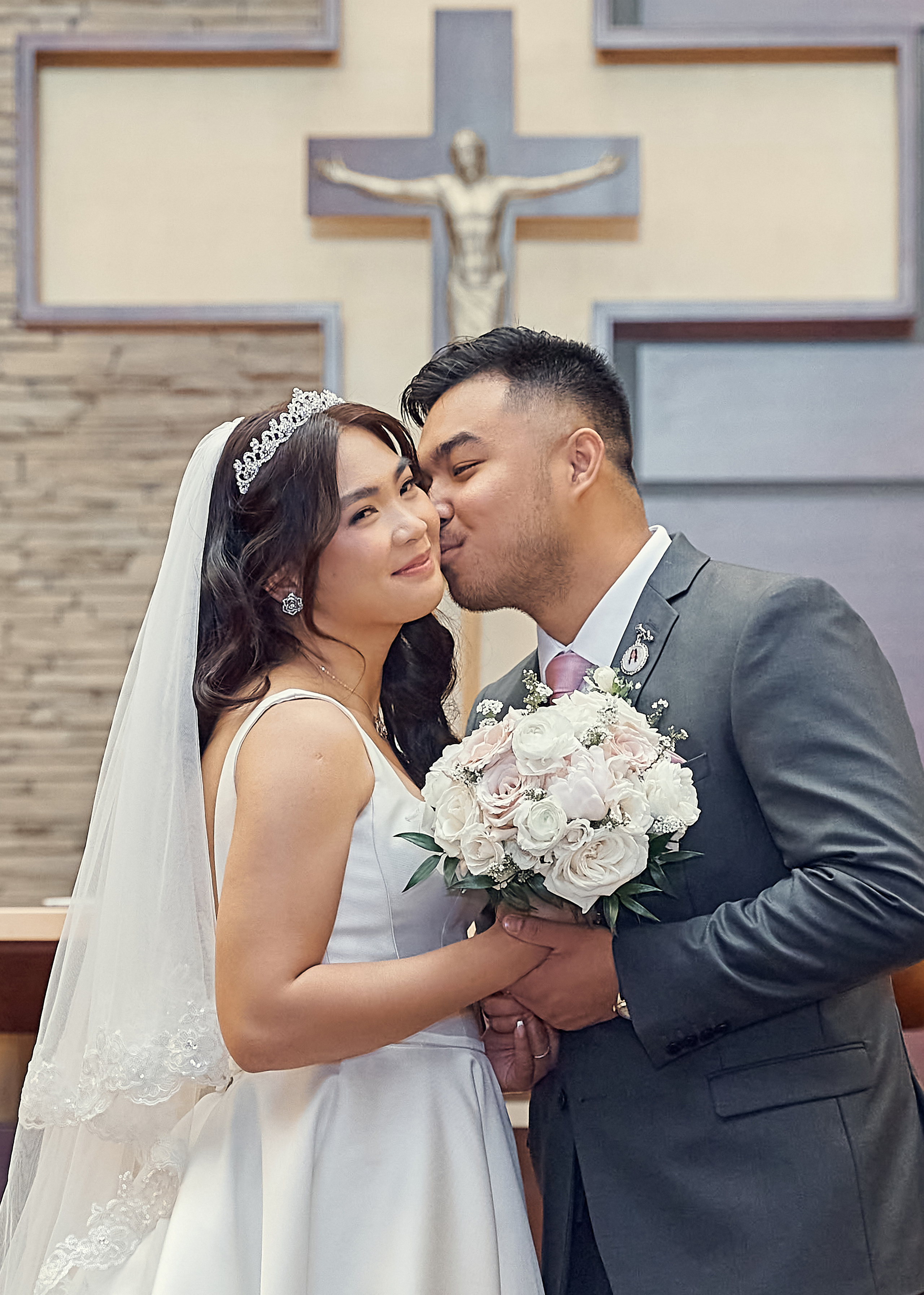 Wedding in Calgary. Wedding photography and videography team