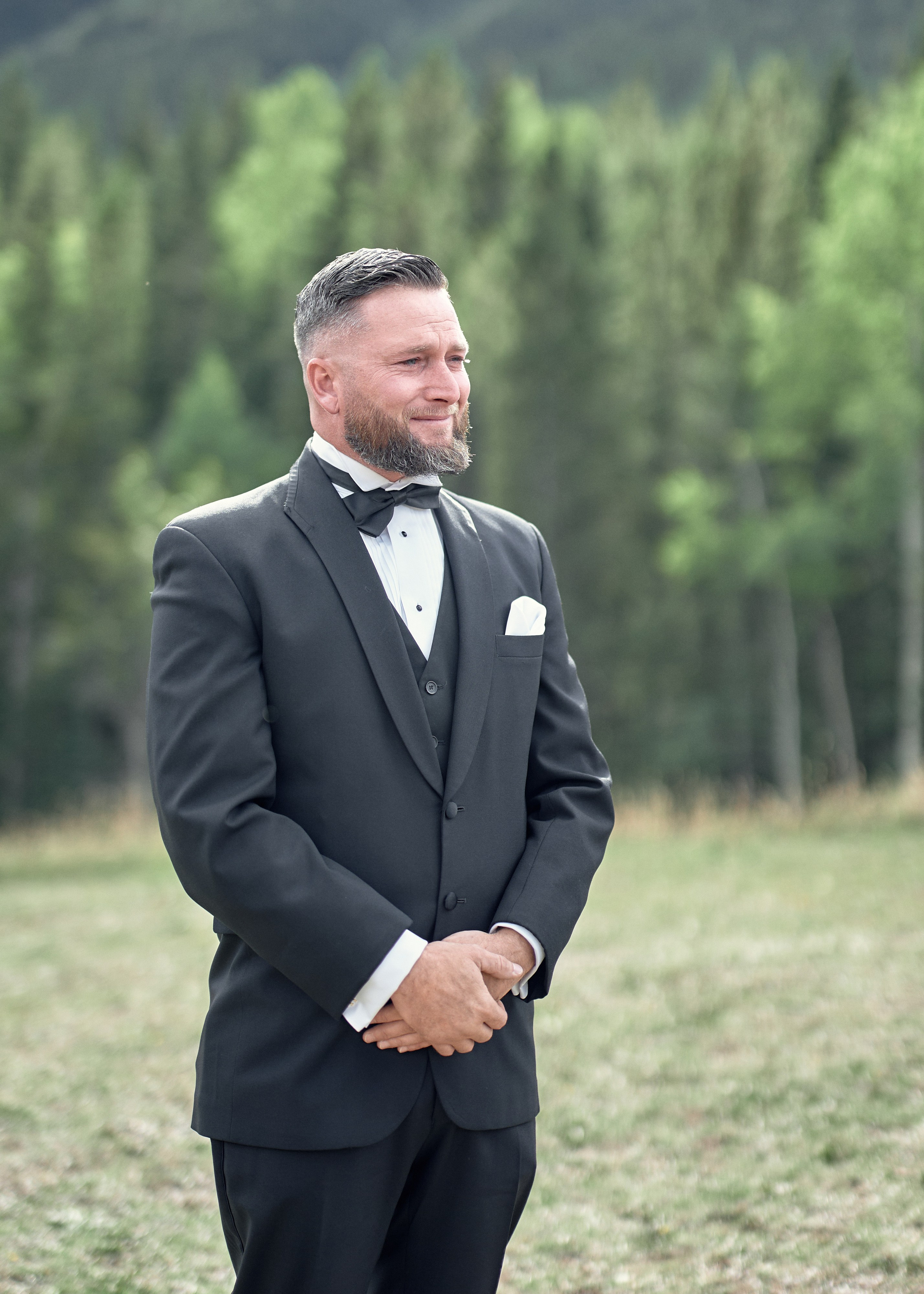Wedding in Kananaskis Park. Wedding photography and videography team