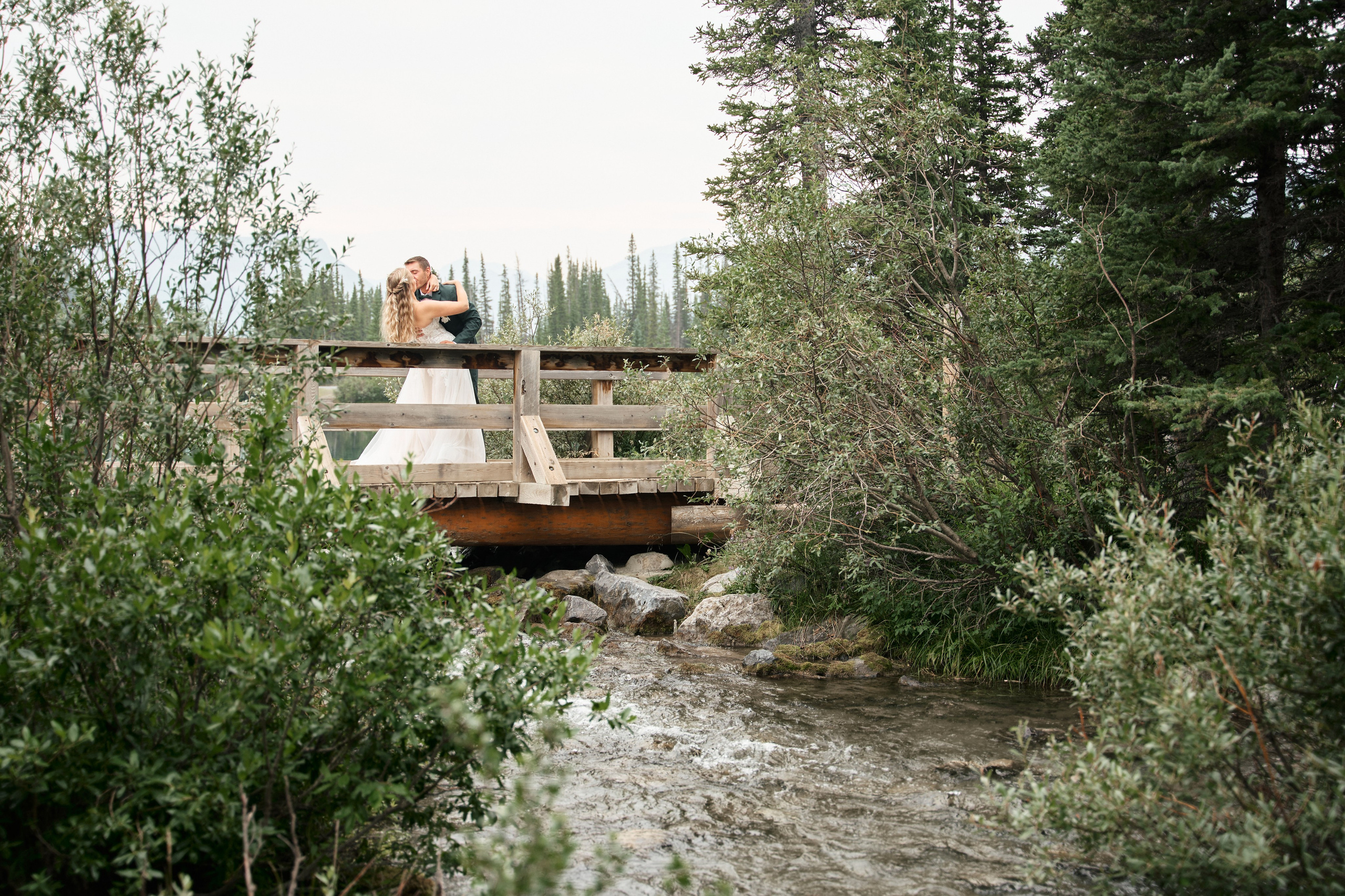 Wedding in Kananaskis Park. Wedding photography and videography team