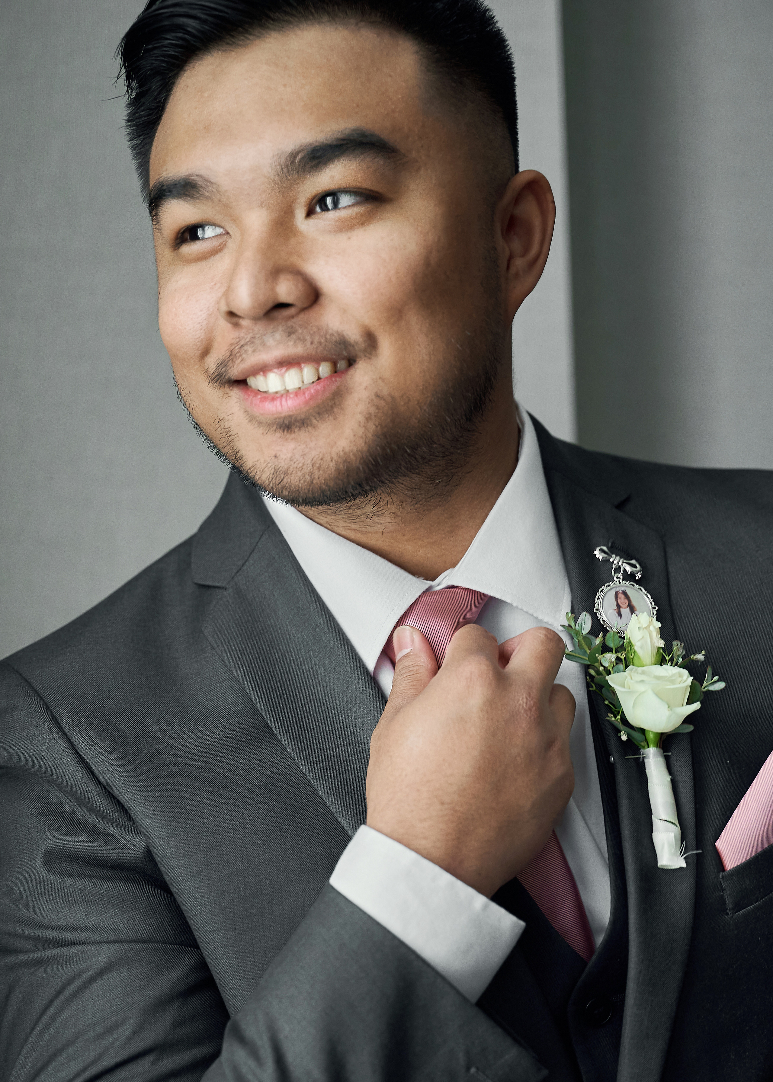 Wedding in Calgary. Wedding photography and videography team