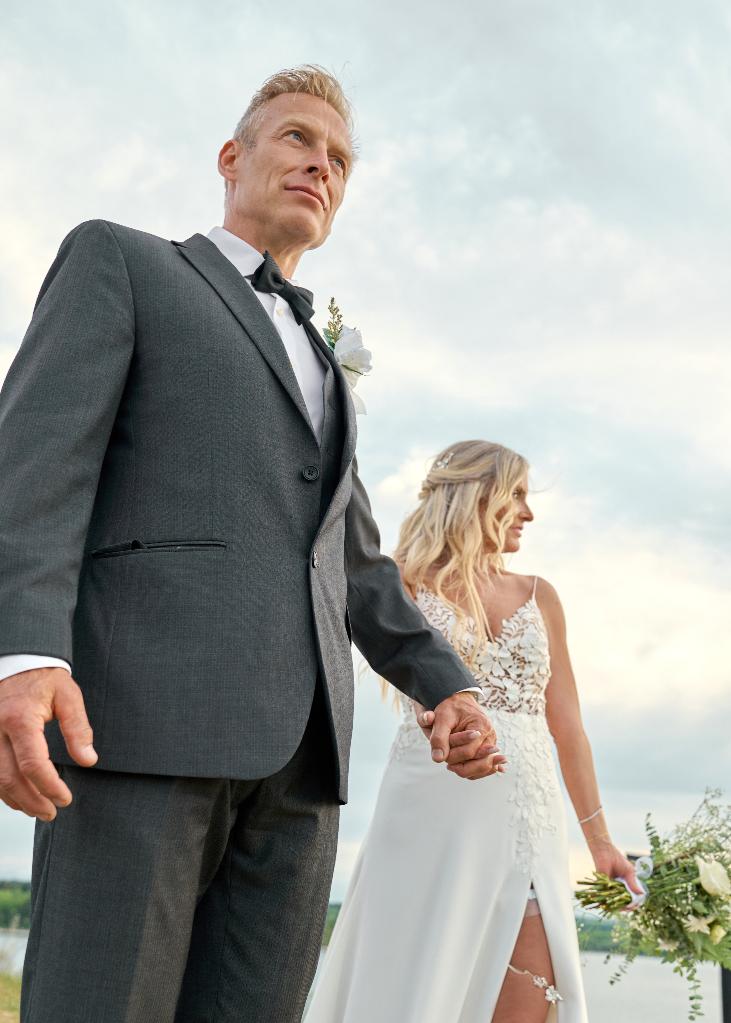 Wedding in Calgary Heritage park. Wedding photography and videography team