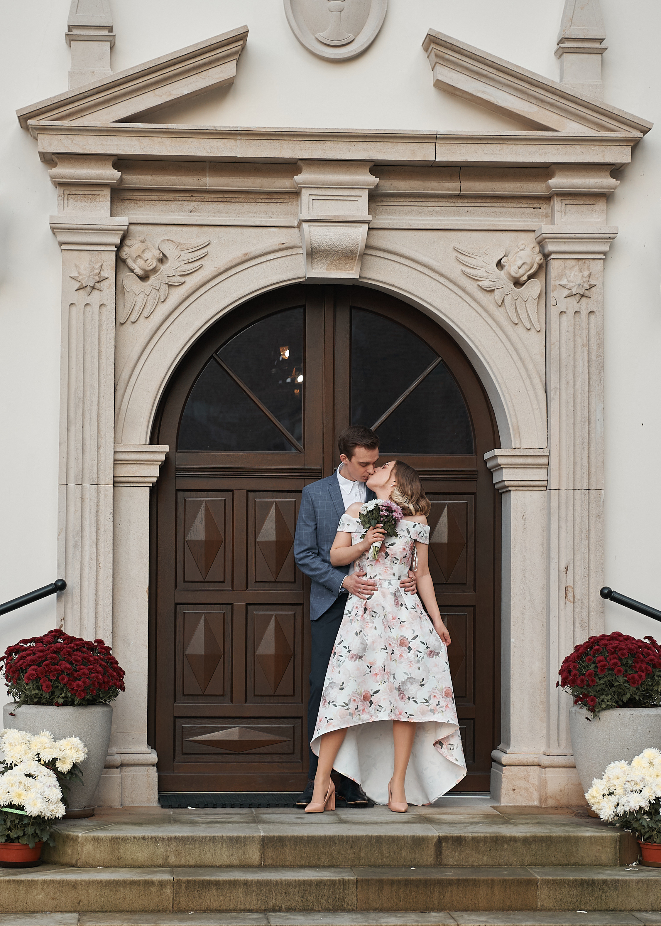 Wedding in the church. Wedding photography and videography team