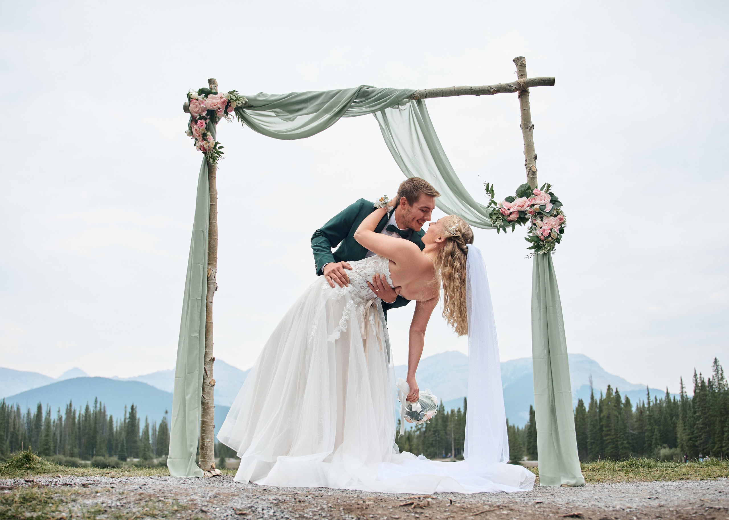 Wedding in Kananaskis Park. Wedding photography and videography team