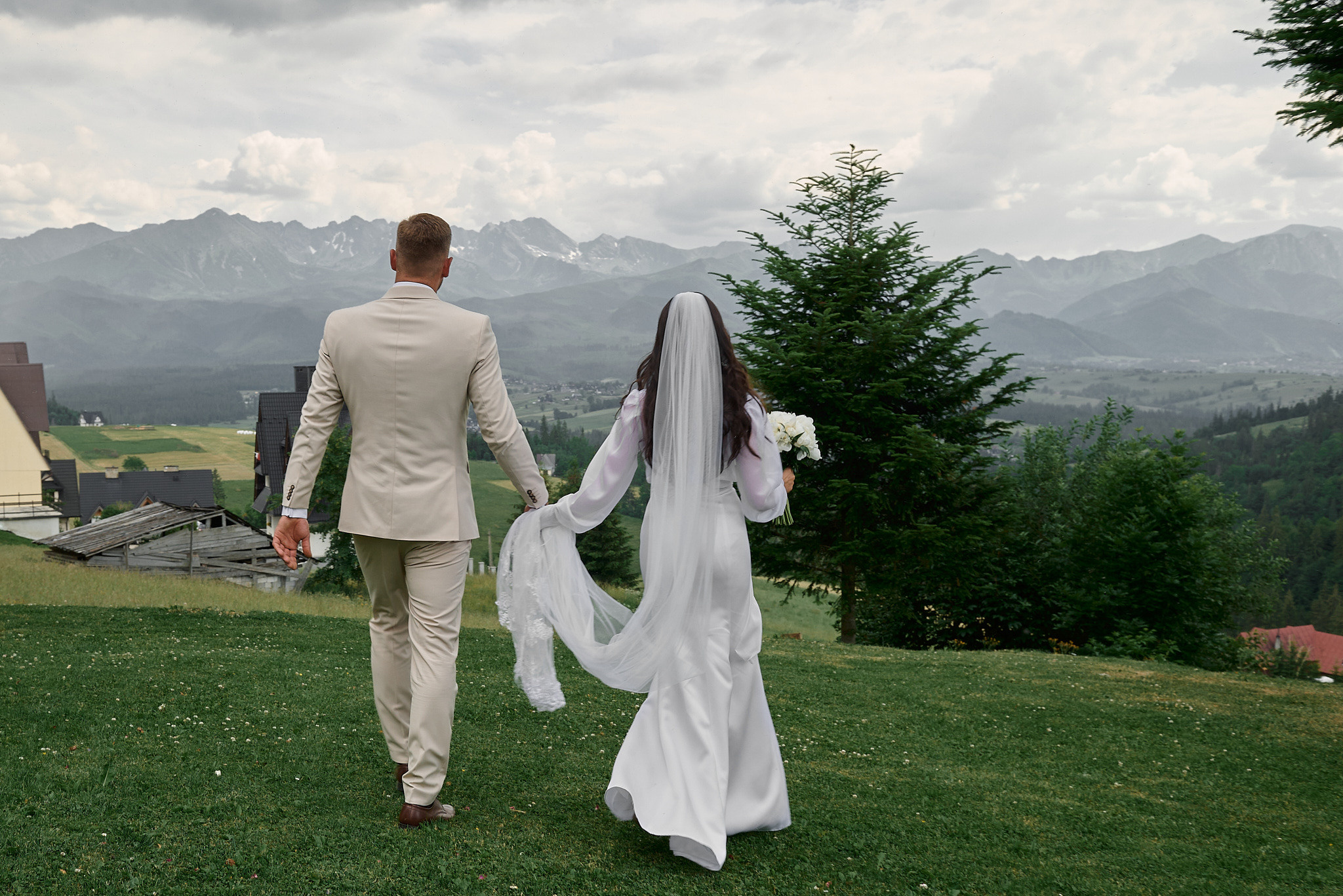 Wedding in mountains. Wedding photography and videography team