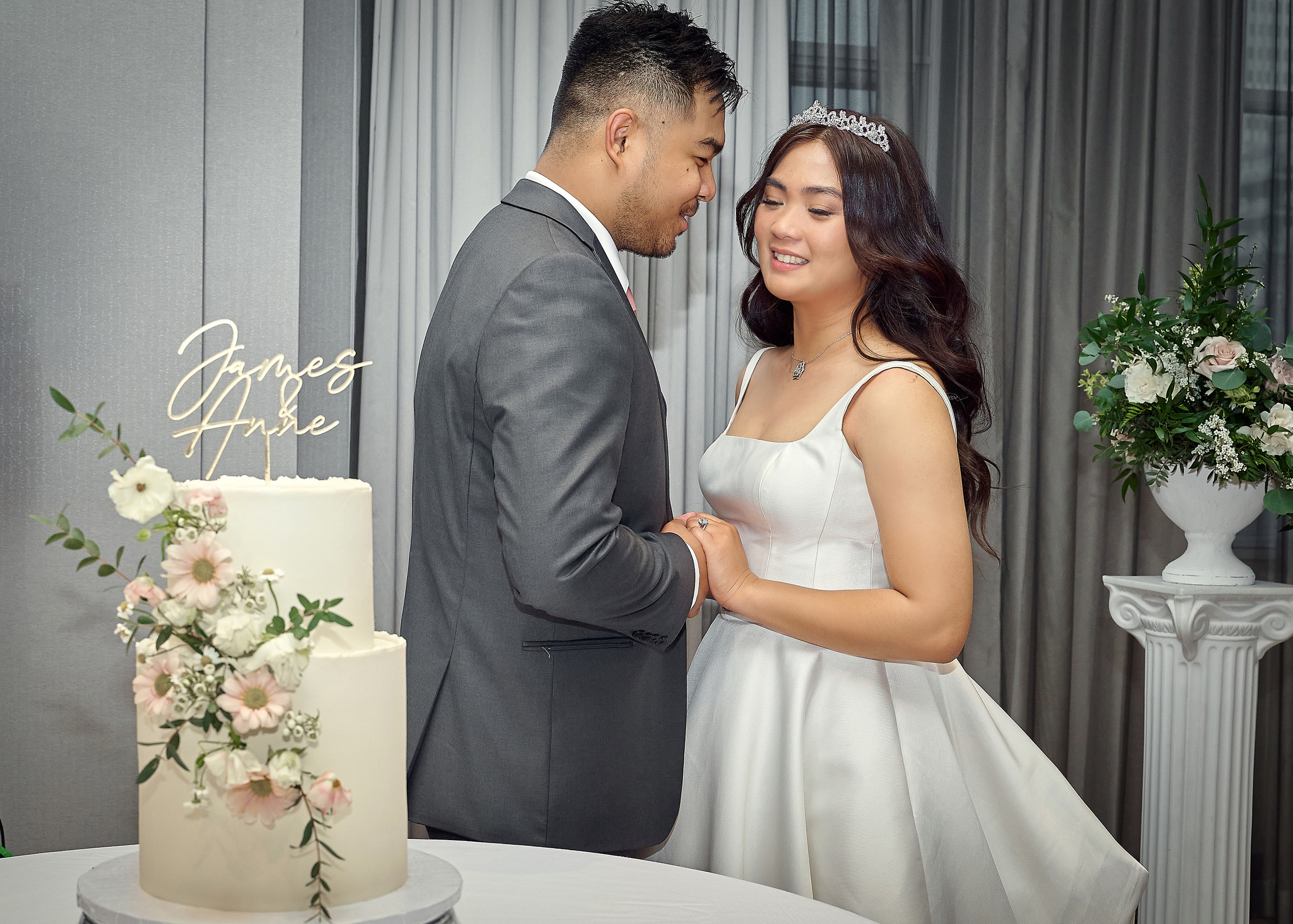 Wedding in Calgary. Wedding photography and videography team