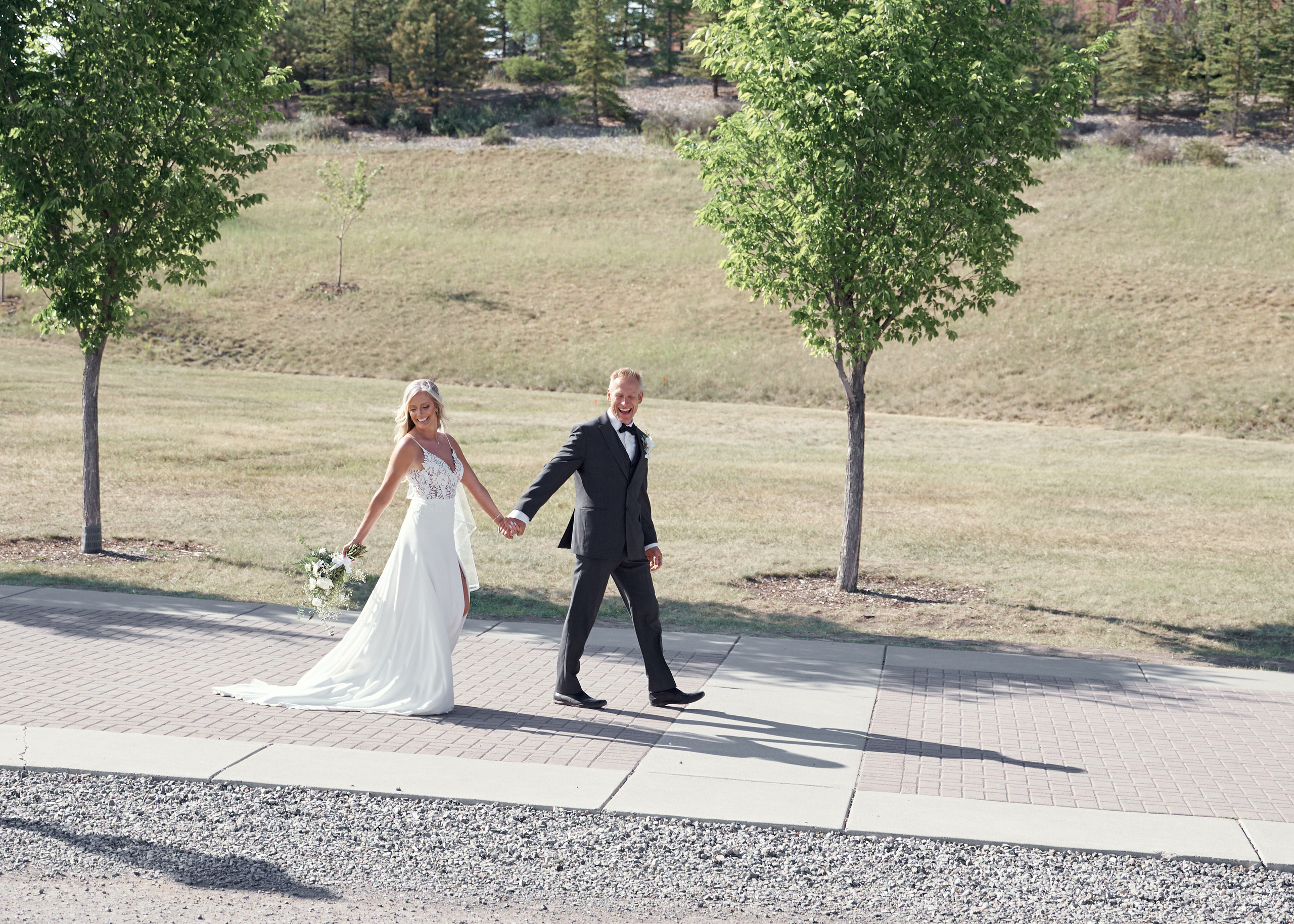Wedding in Calgary Heritage park. Wedding photography and videography team