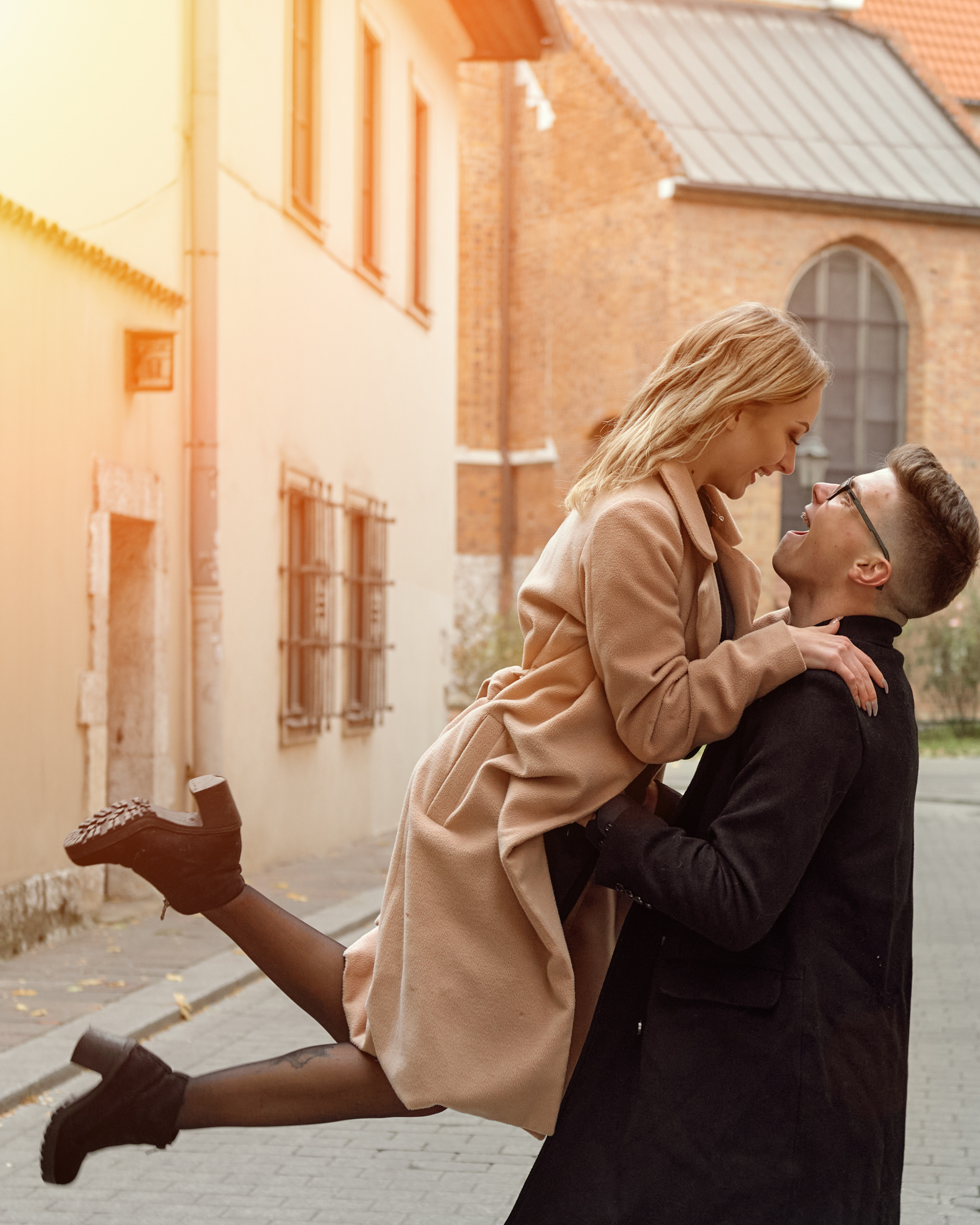 Fall romantic love story. Wedding photography and videography team