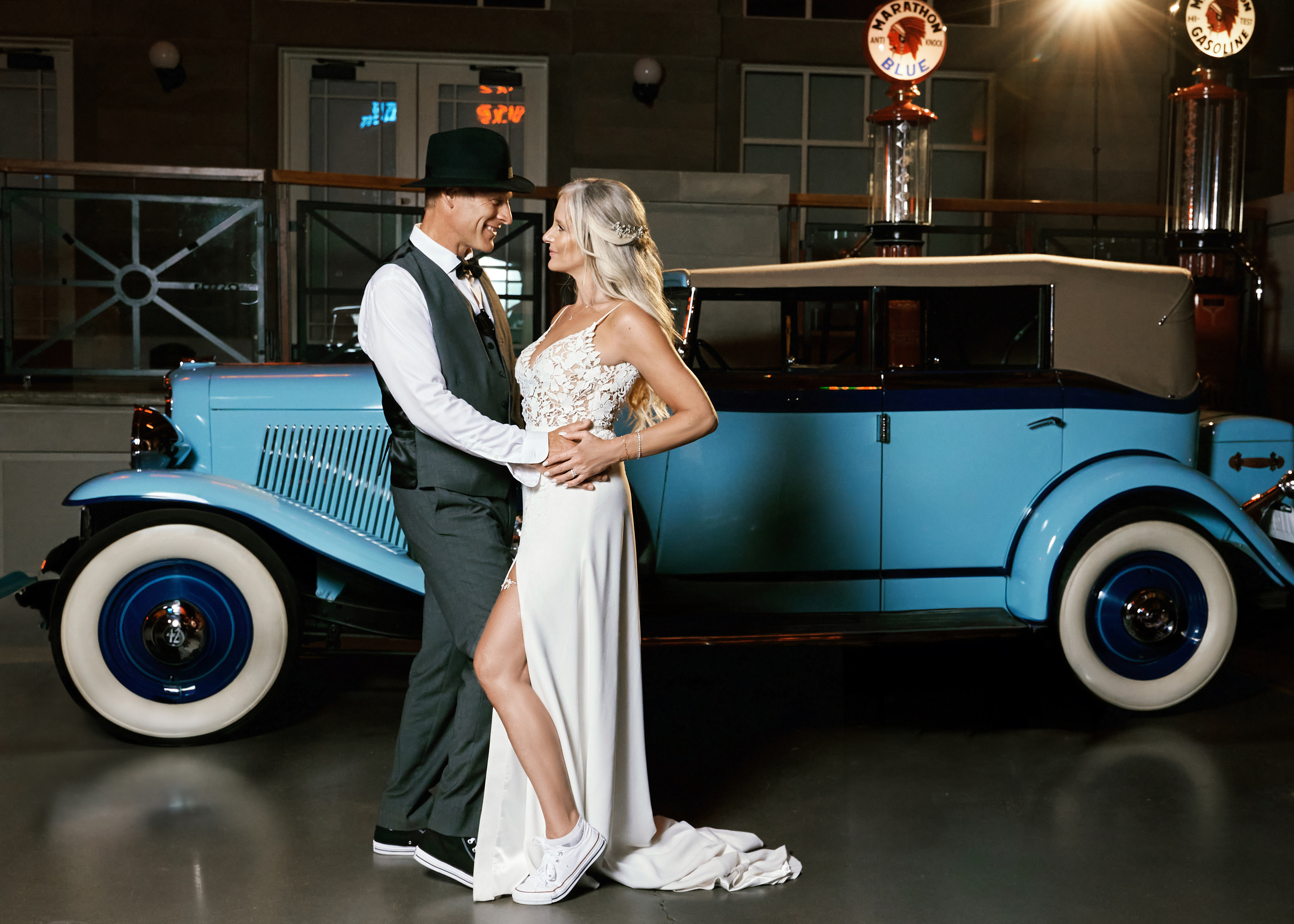 Wedding in Calgary Heritage park. Wedding photography and videography team