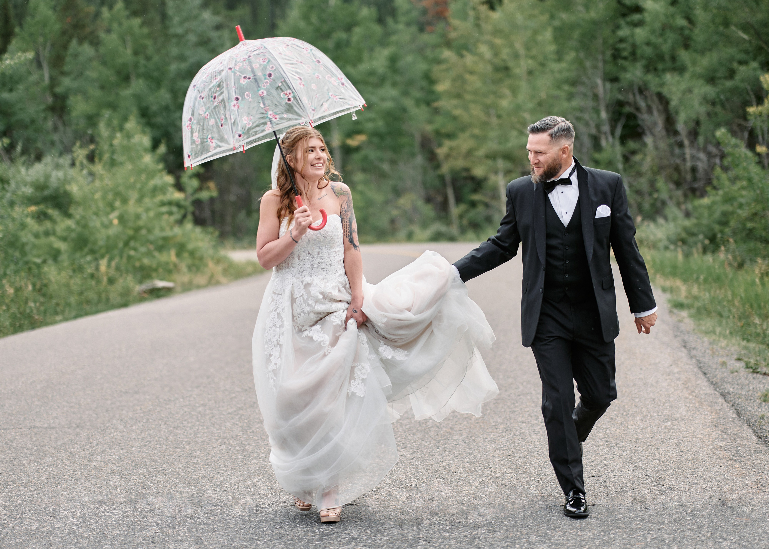 Wedding in Kananaskis Park. Wedding photography and videography team