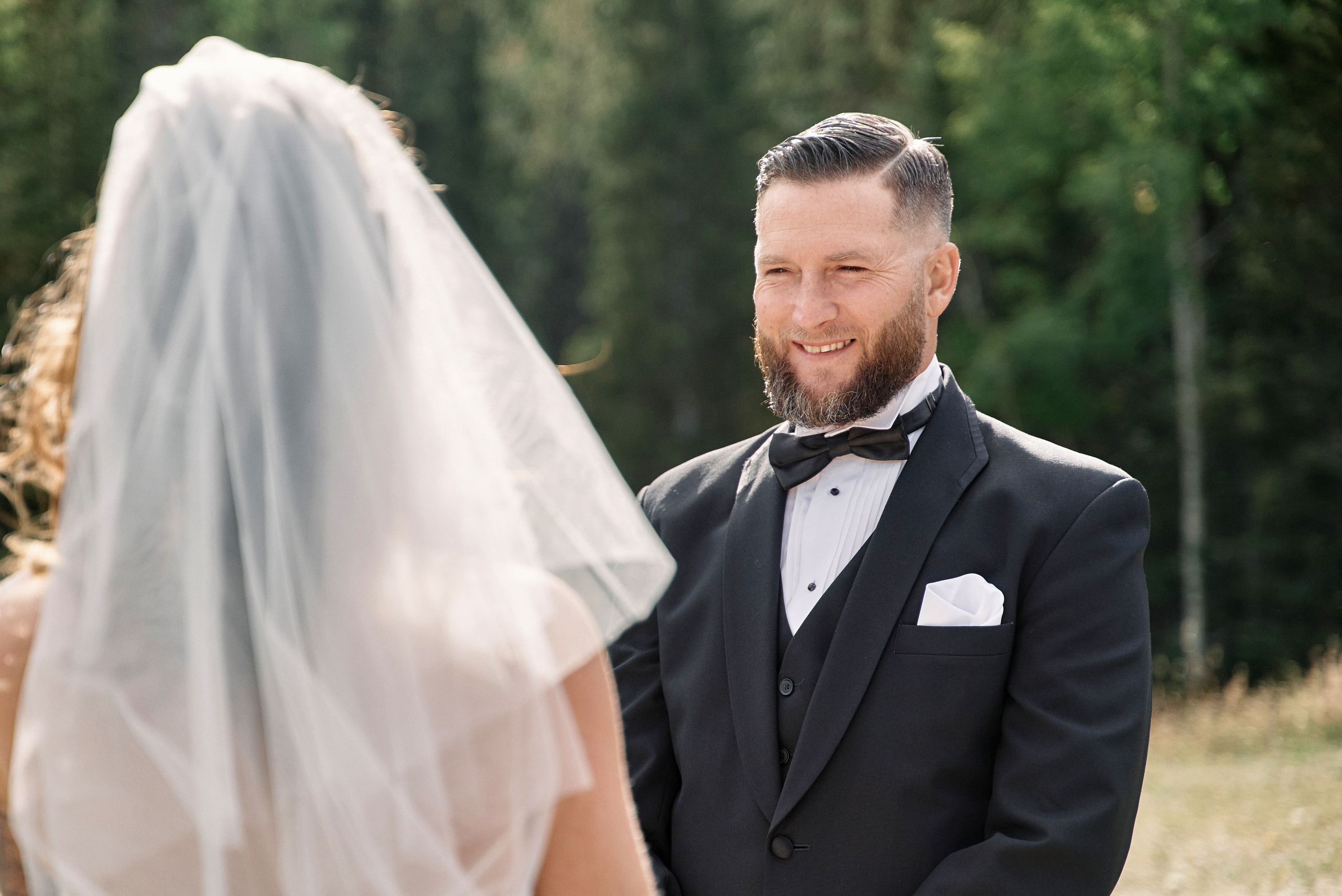 Wedding in Kananaskis Park. Wedding photography and videography team