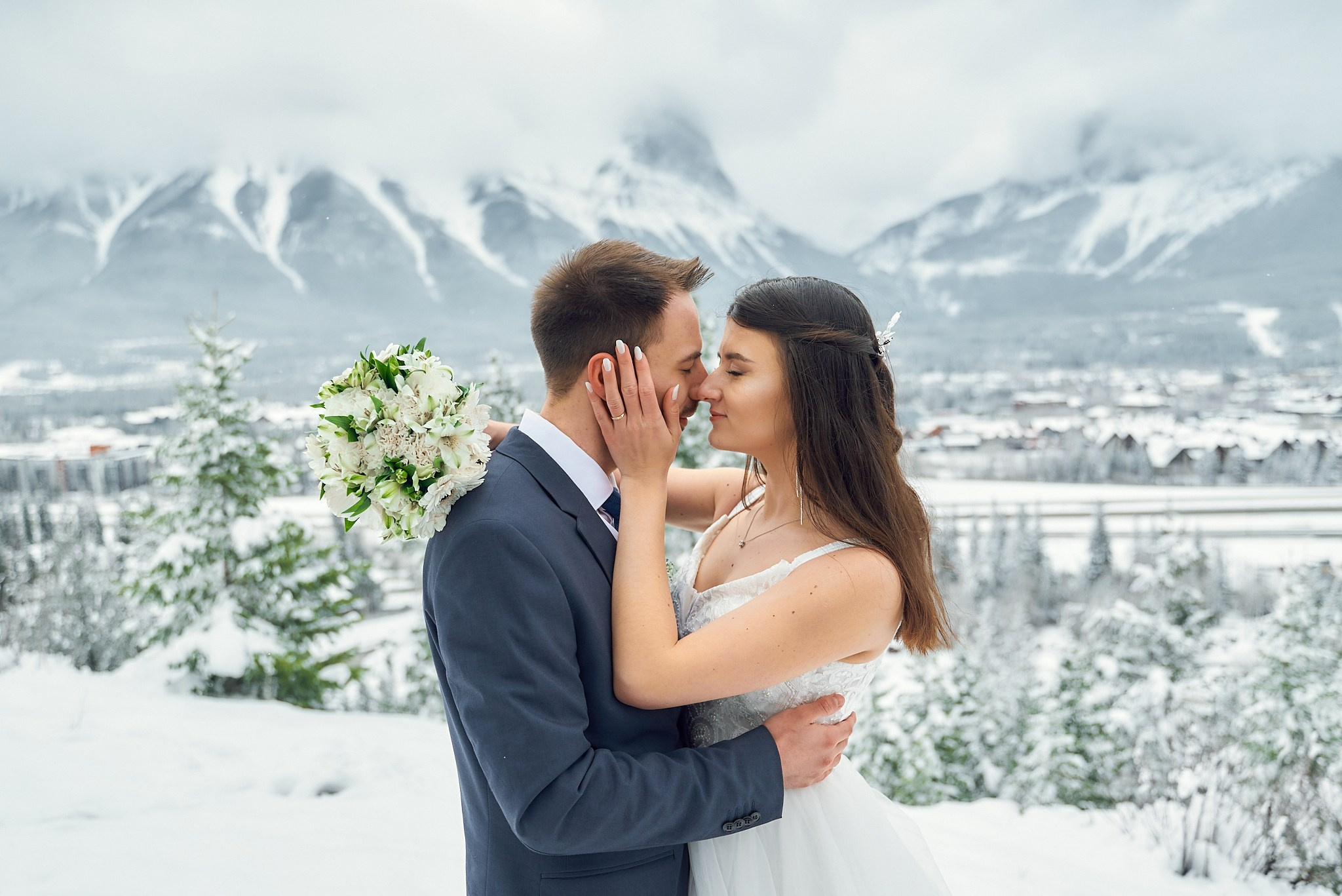 Lil sneak peek from Michael and Anna wedding. Wedding photography and videography team