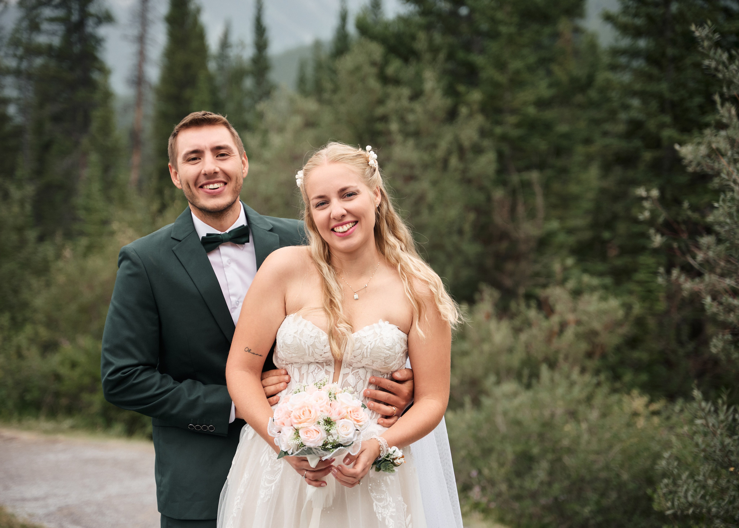Wedding in Kananaskis Park. Wedding photography and videography team