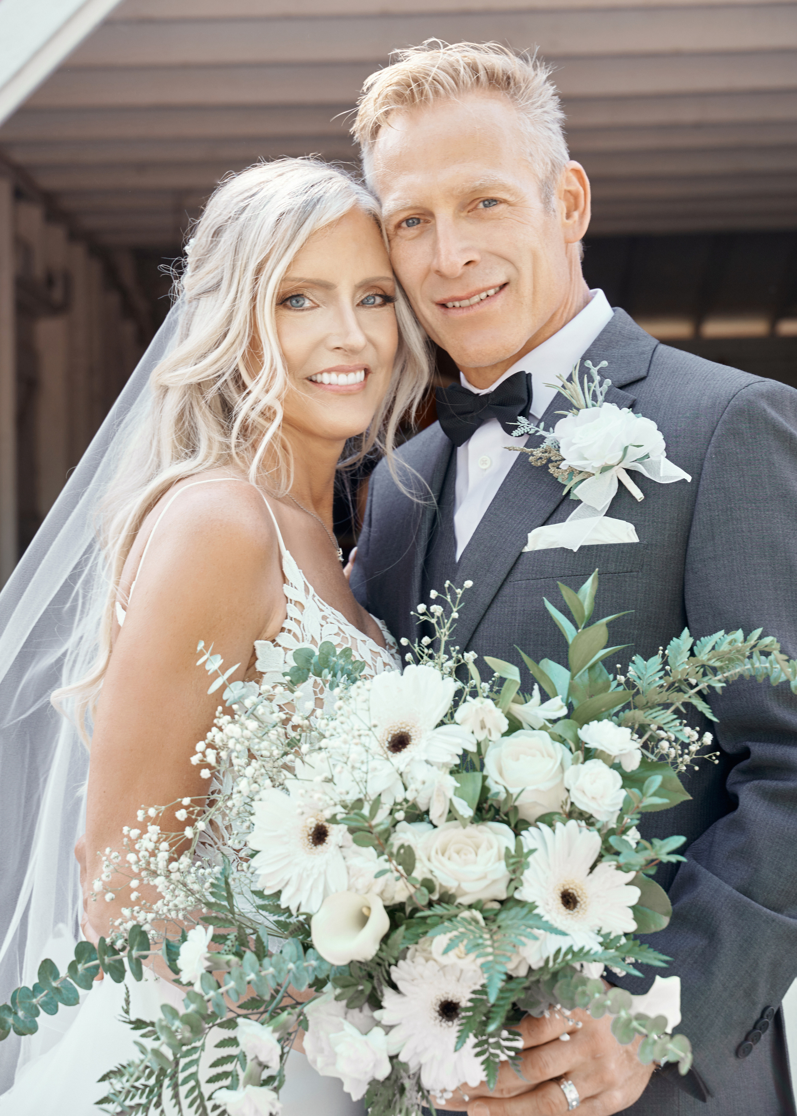 Wedding in Calgary Heritage park. Wedding photography and videography team