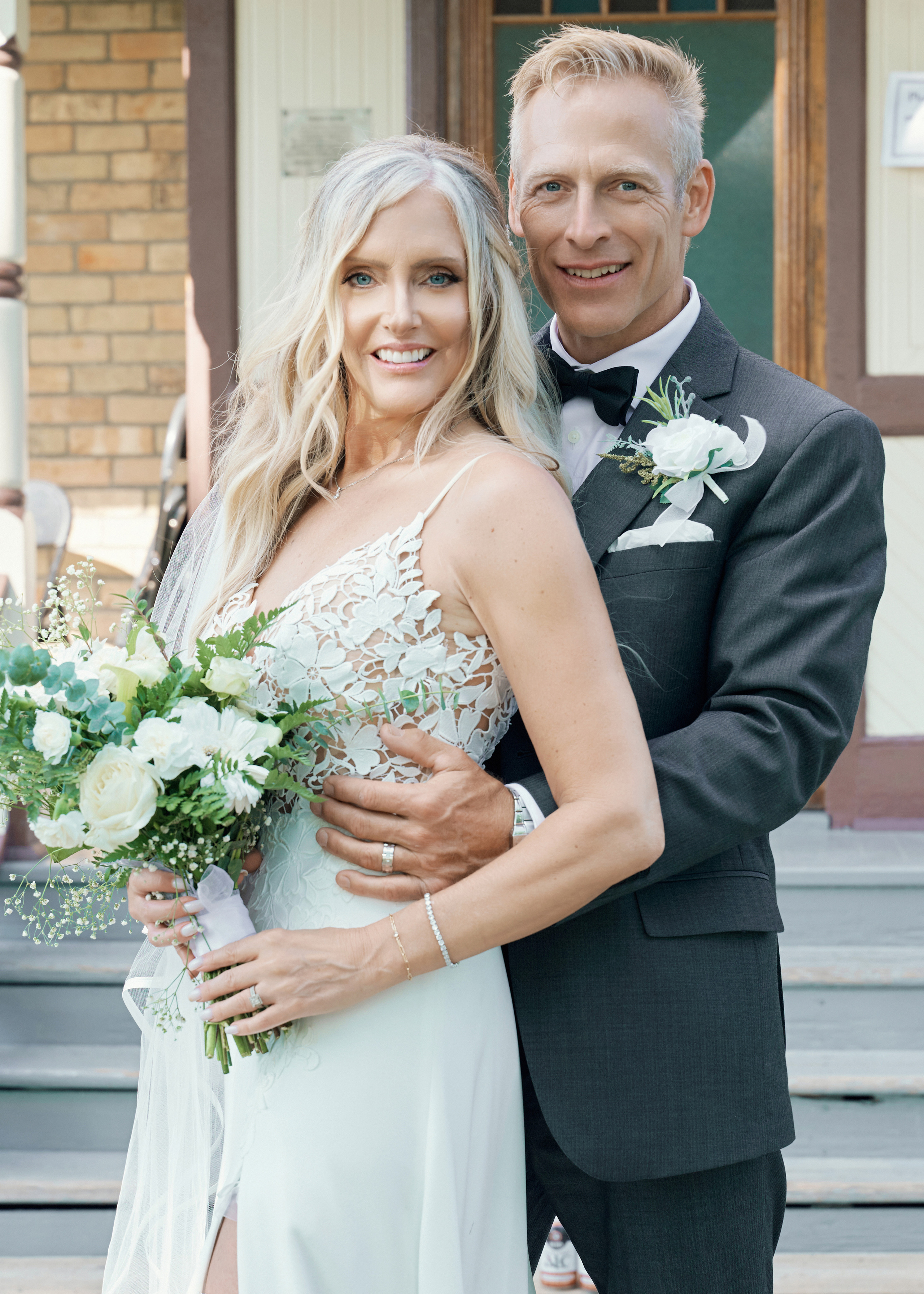 Wedding in Calgary Heritage park. Wedding photography and videography team