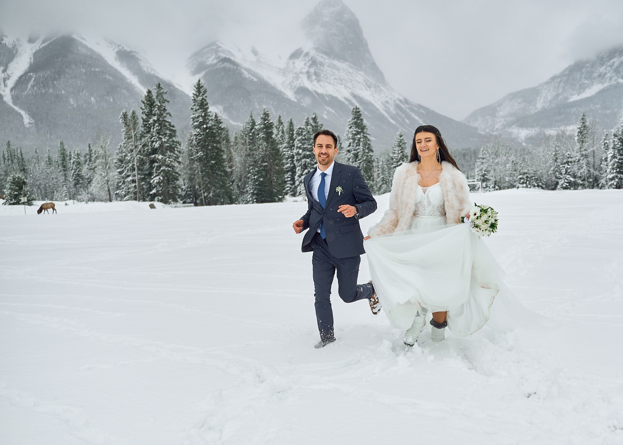 Lil sneak peek from Michael and Anna wedding. Wedding photography and videography team