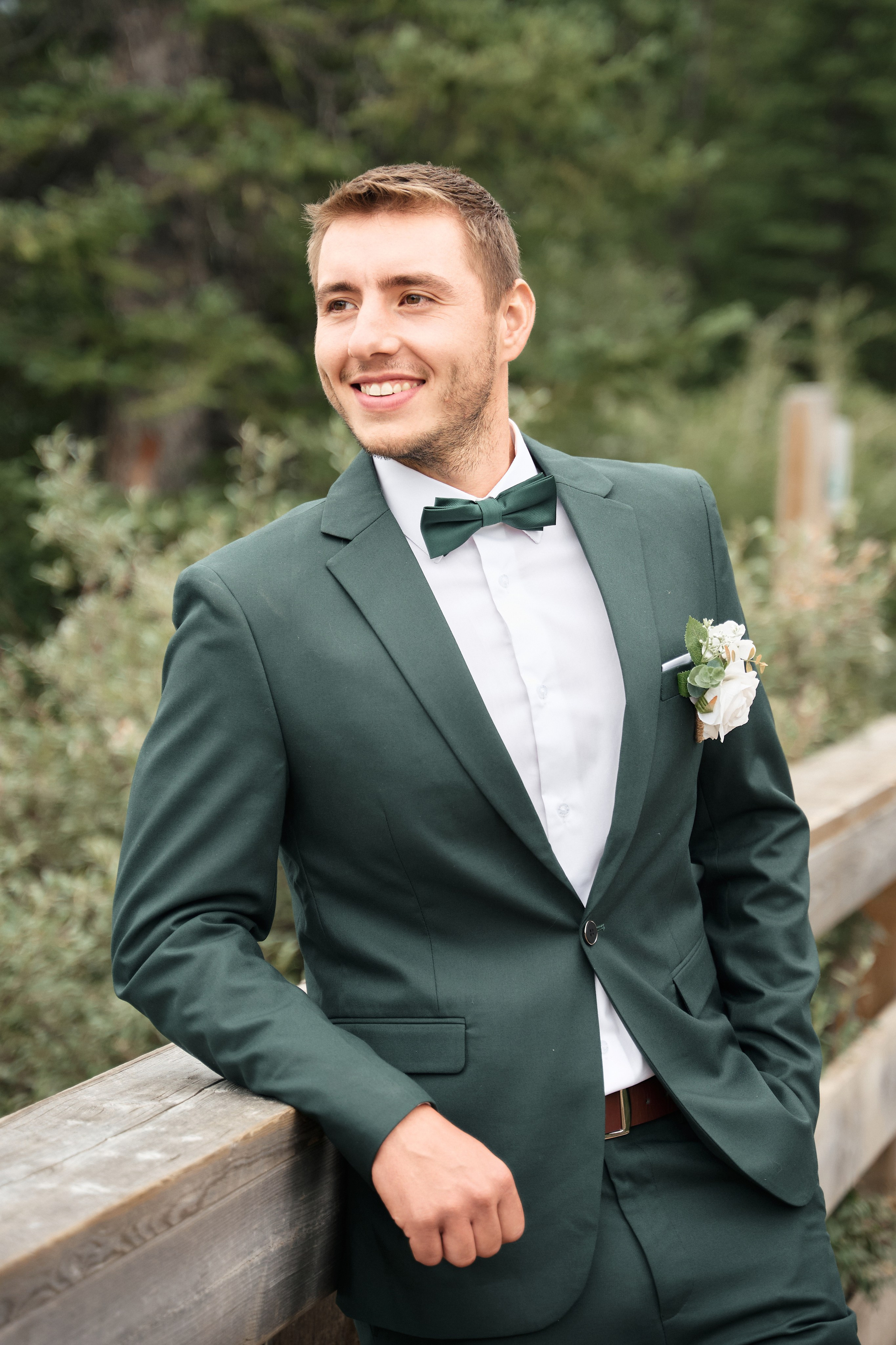 Wedding in Kananaskis Park. Wedding photography and videography team
