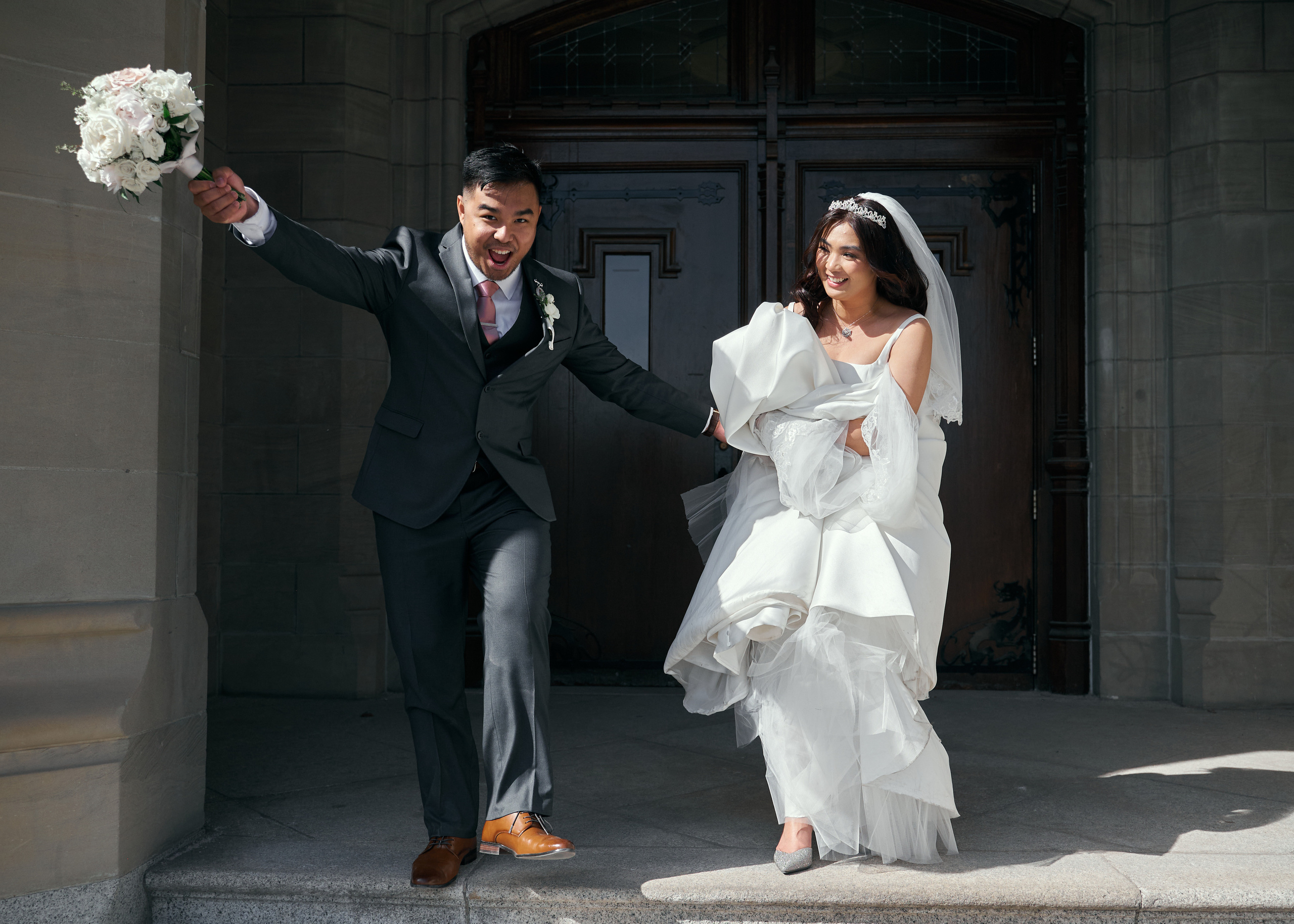 Wedding in Calgary. Wedding photography and videography team