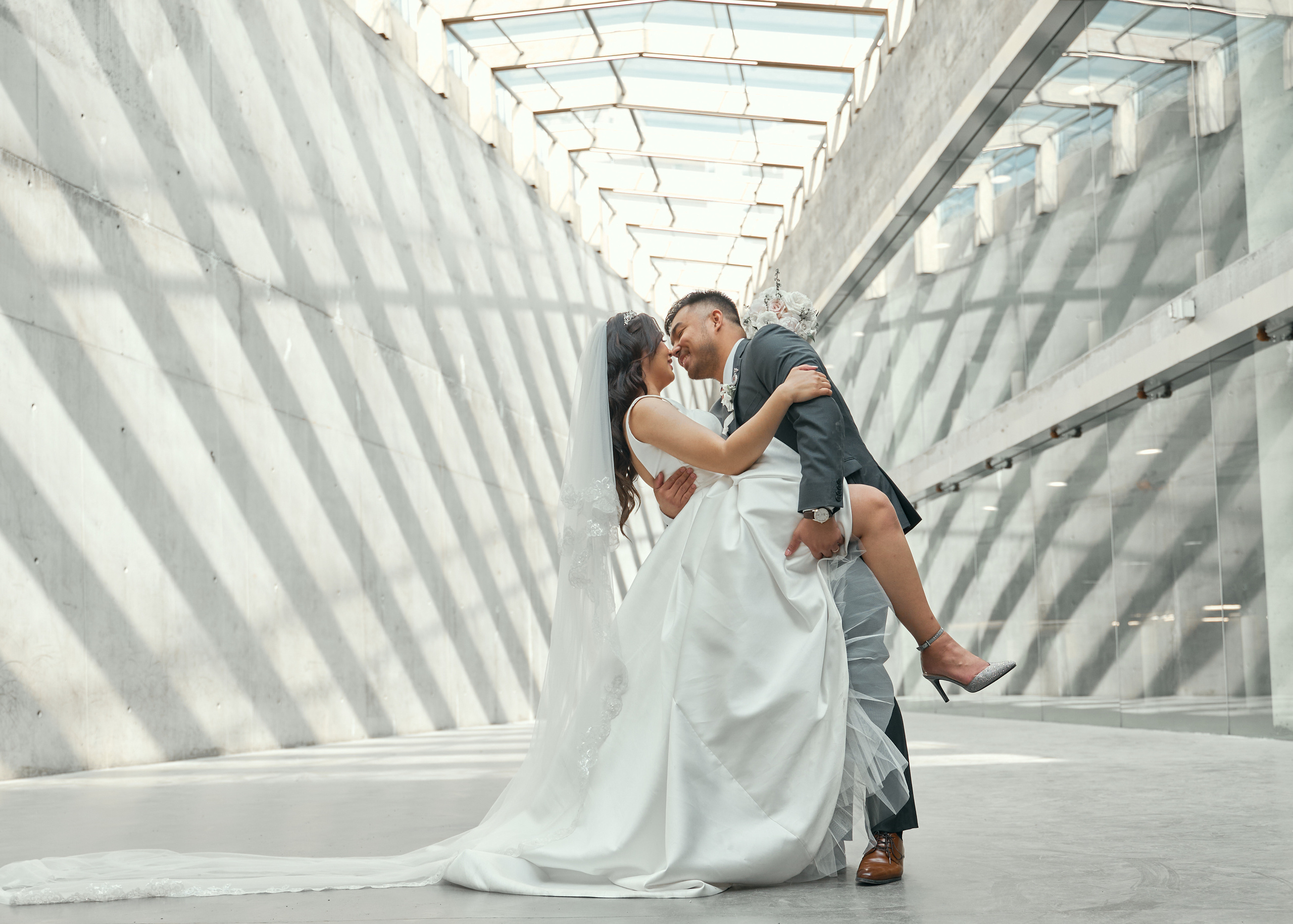 Wedding in Calgary. Wedding photography and videography team