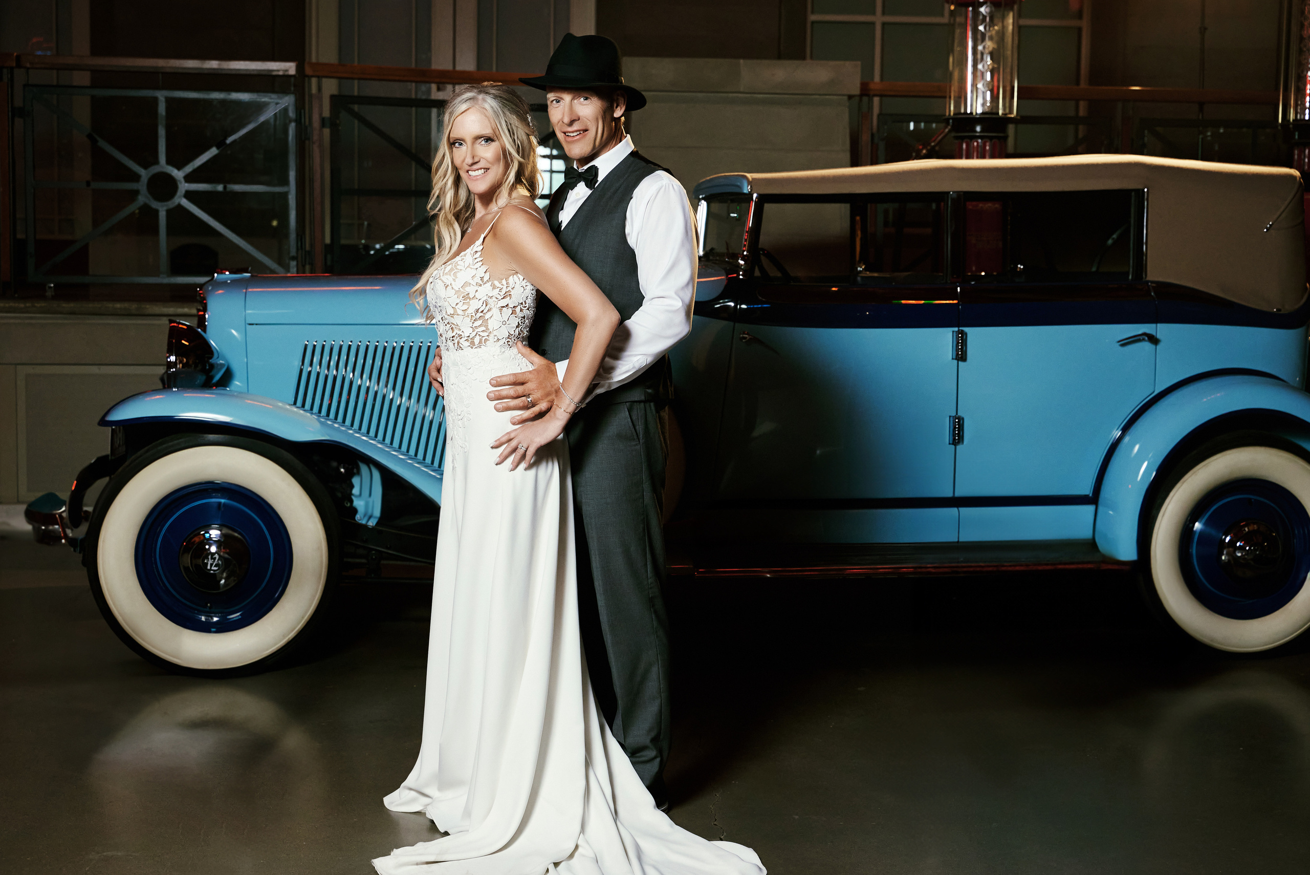 Wedding in Calgary Heritage park. Wedding photography and videography team