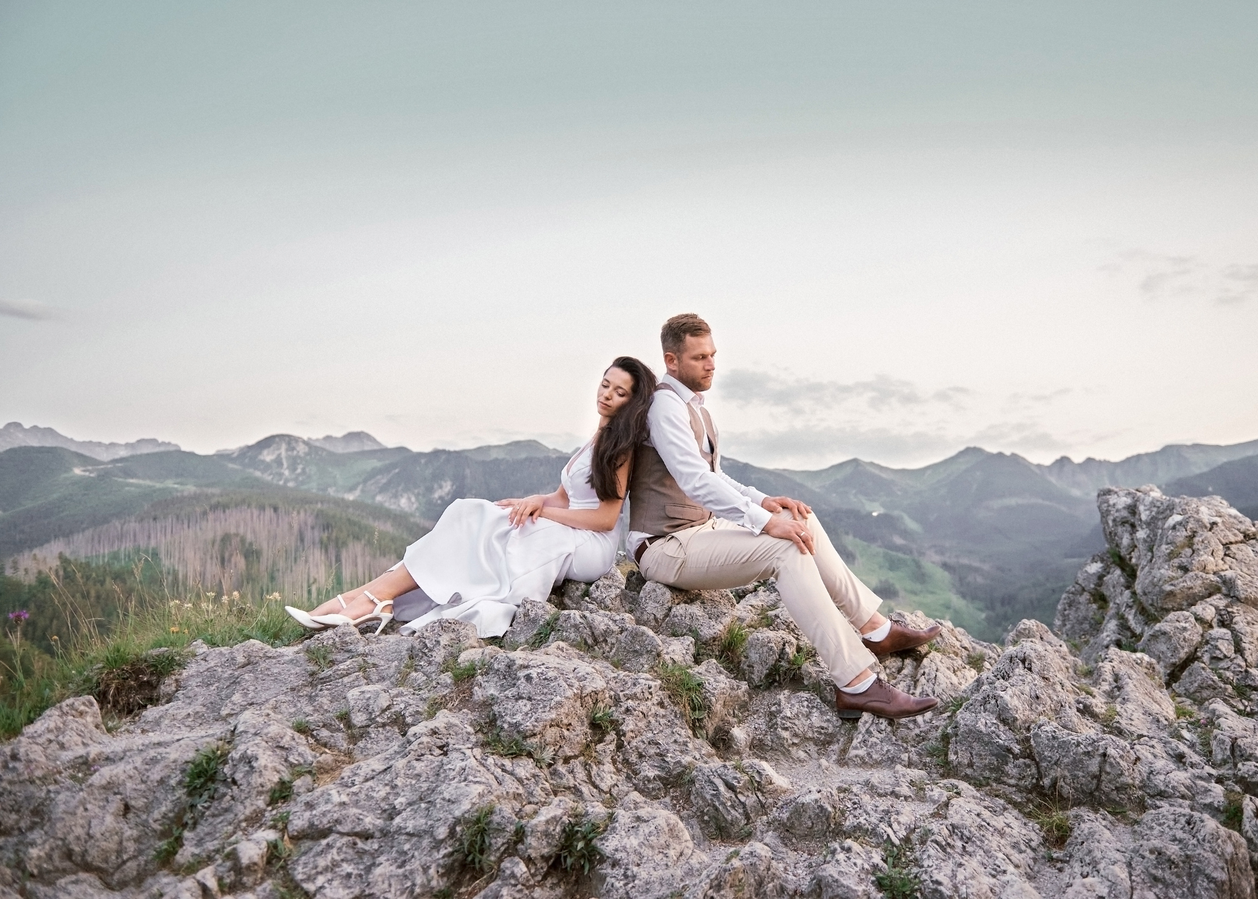 Weddings. Wedding photography and videography team