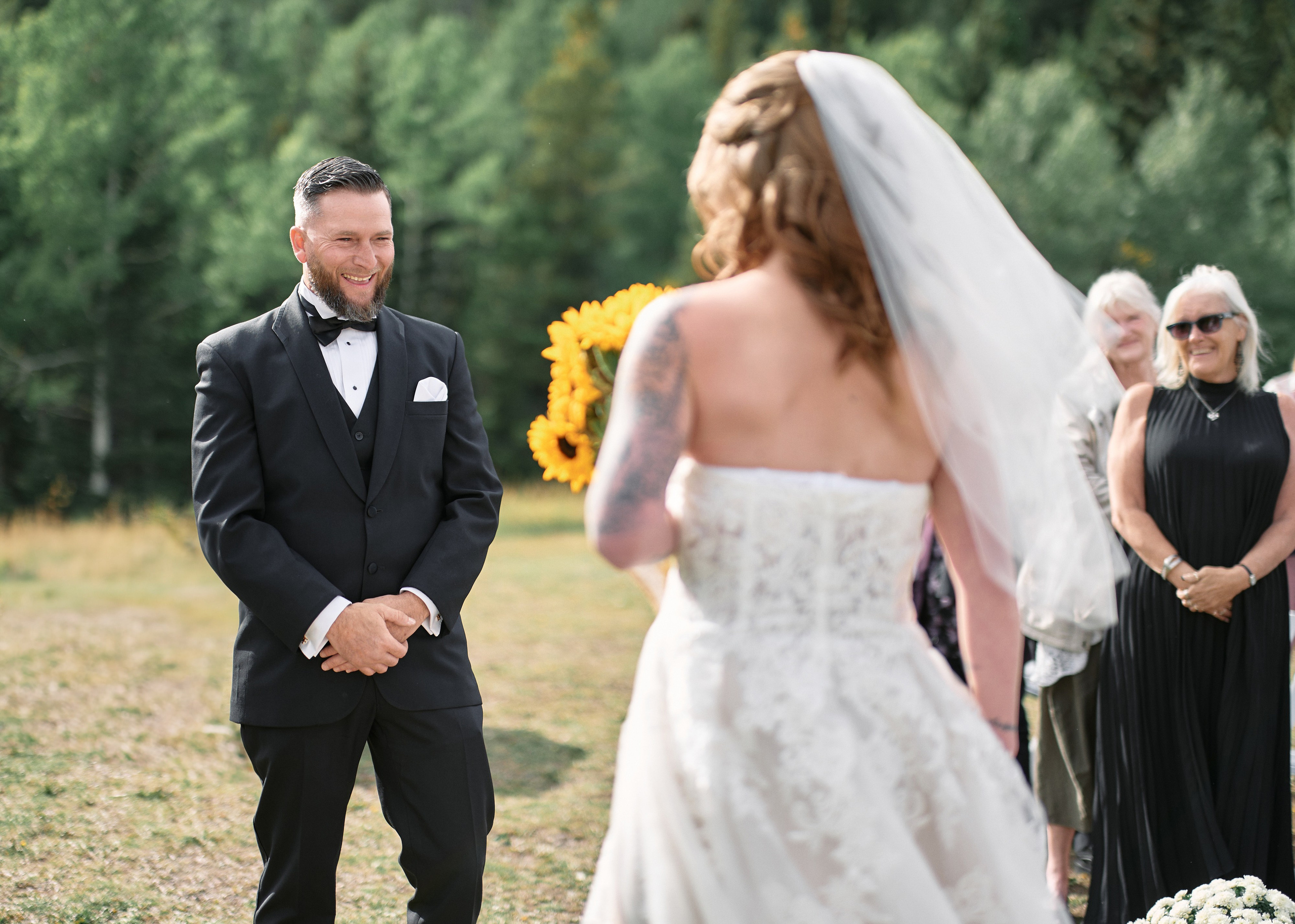 Wedding in Kananaskis Park. Wedding photography and videography team