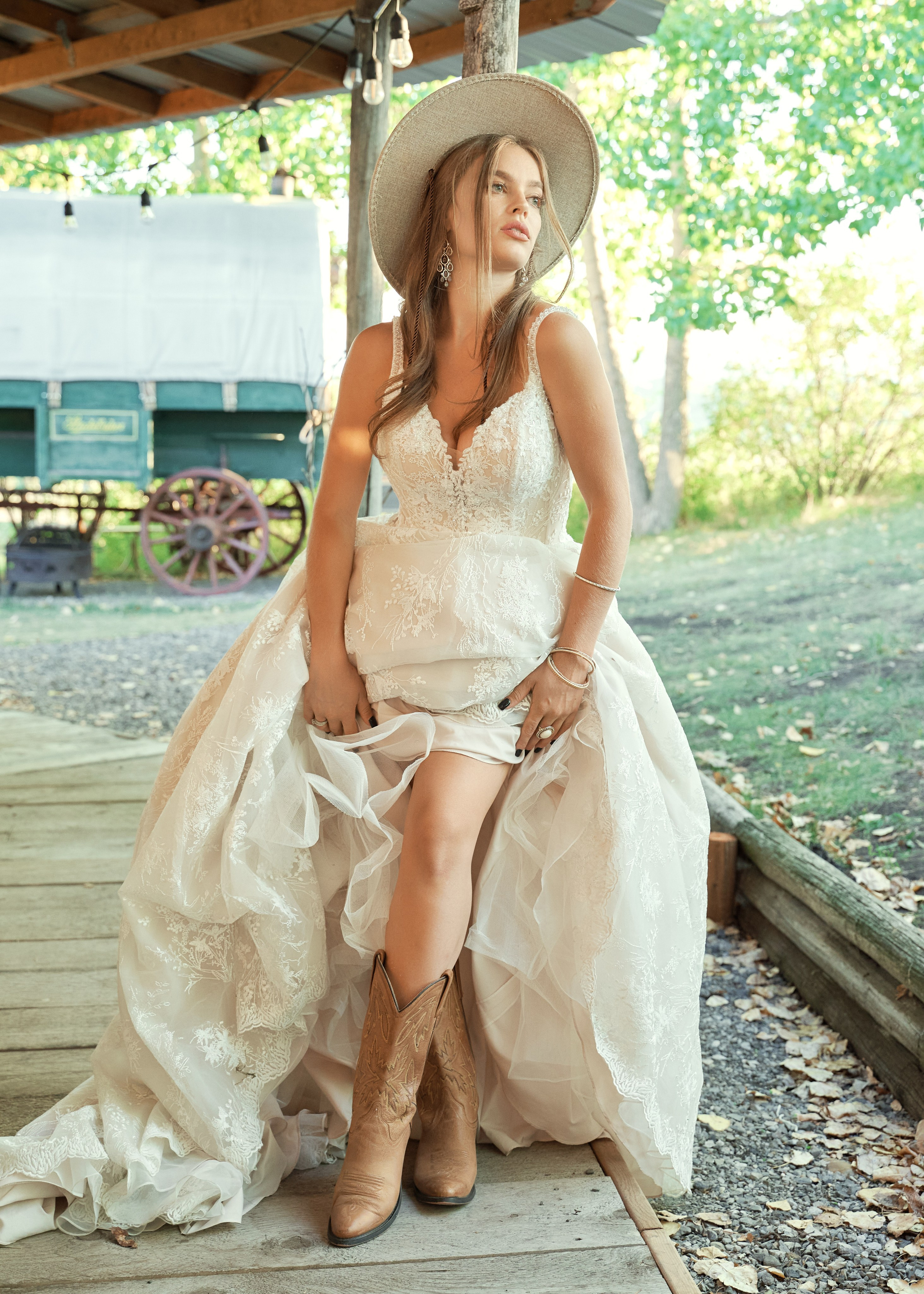Gregory and Victoria’s western style wedding. Wedding photography and videography team