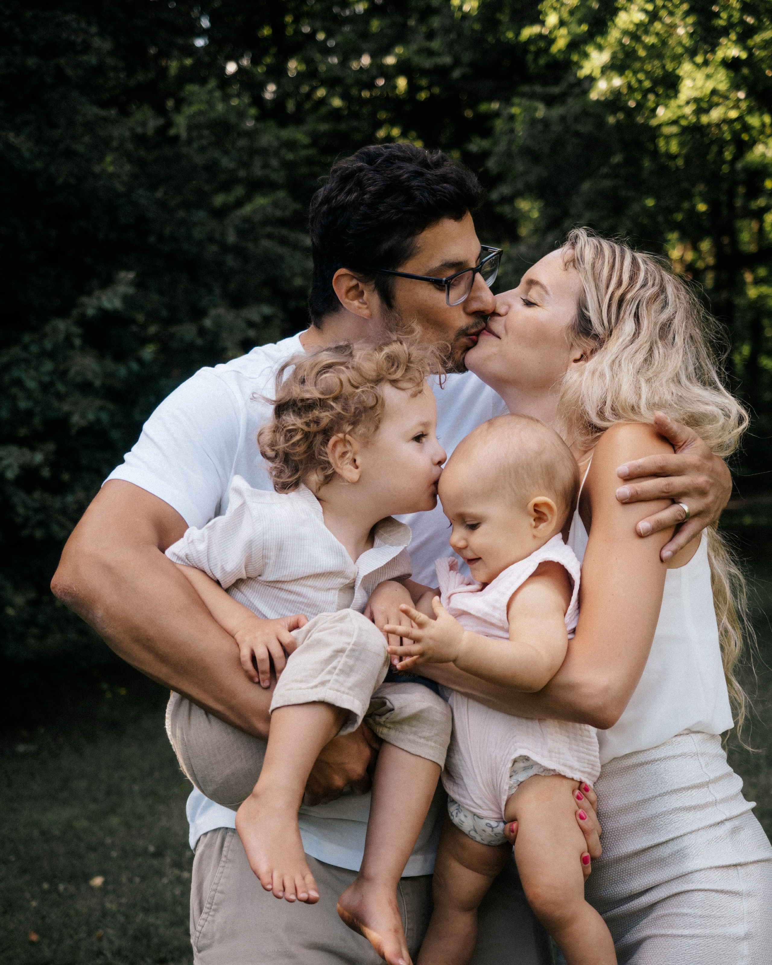 Book Now!. Mimosa Studios — Motherhood, Portrait & Family Photographer in Montreal